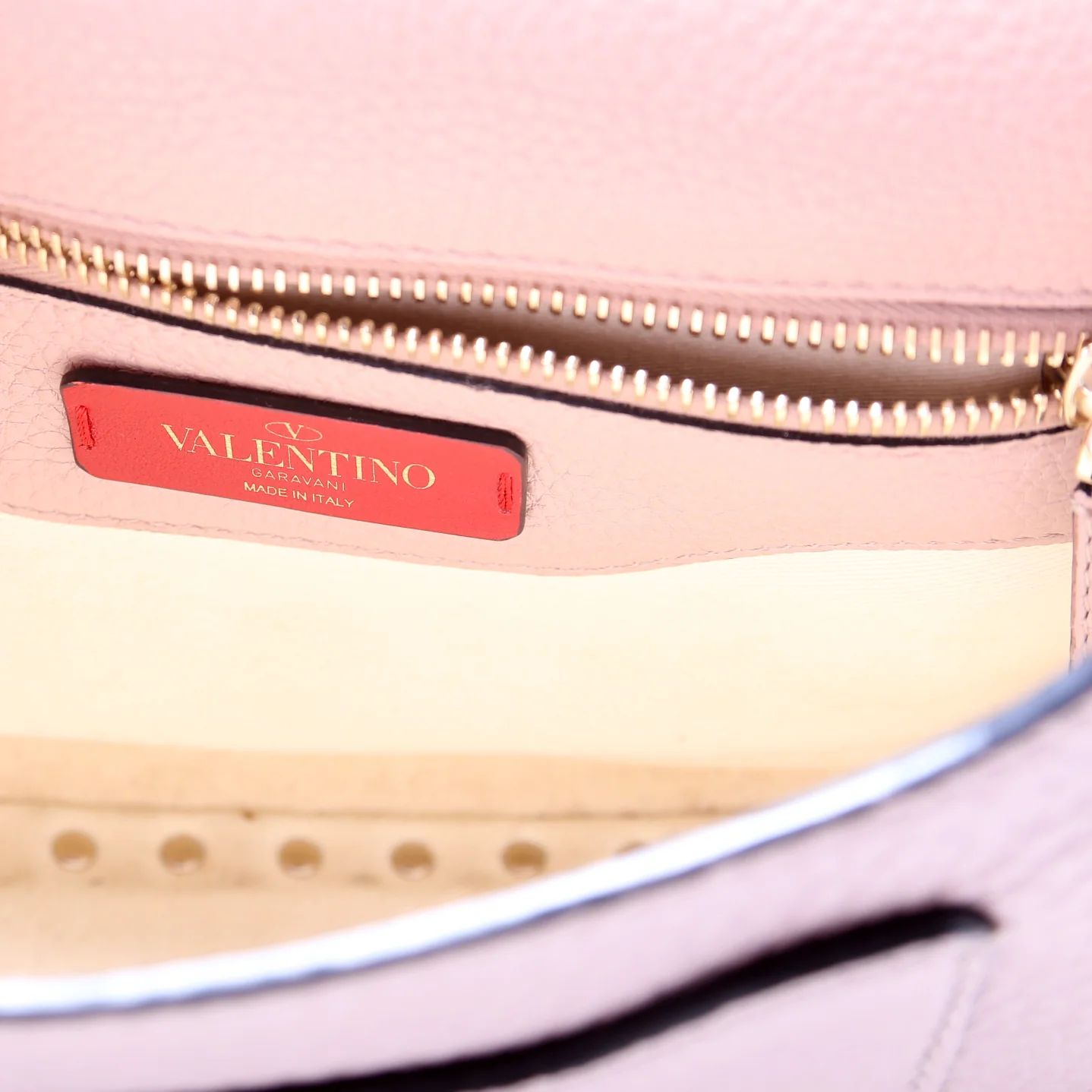 Rockstud Halfmoon Saddle Bag Taupe - Image 9