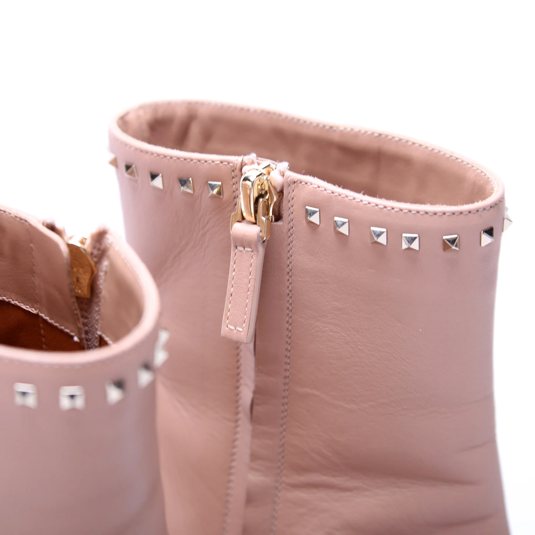 Rockstud Leather Ankle Boots Size 36.5 - Image 4