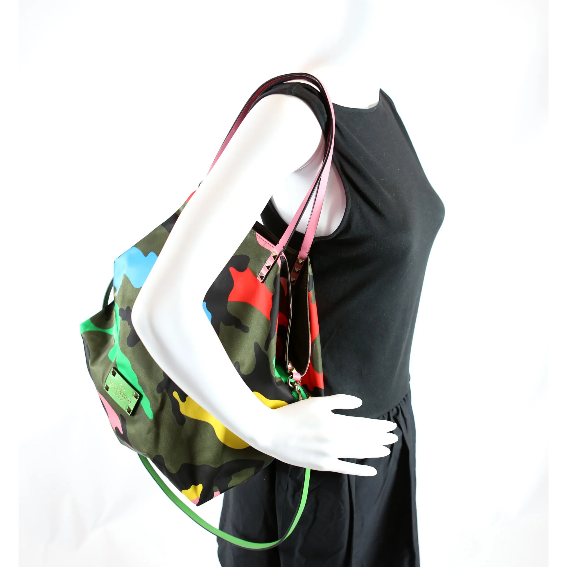 Rockstud Open Reverisble Nylon Tote Green/Multicolor - Image 21