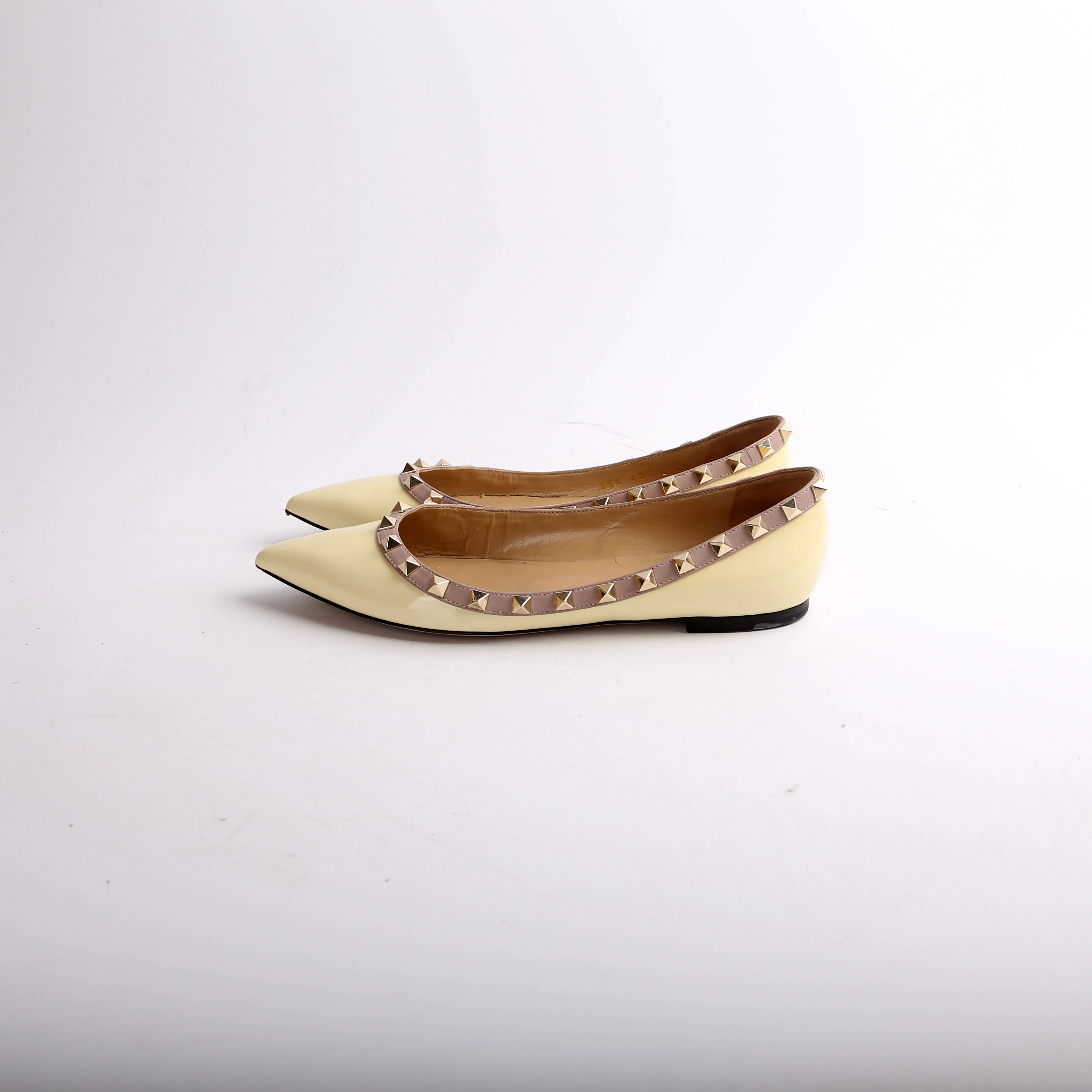 Rockstud Pointed Toe Flats Size 37 - Image 3