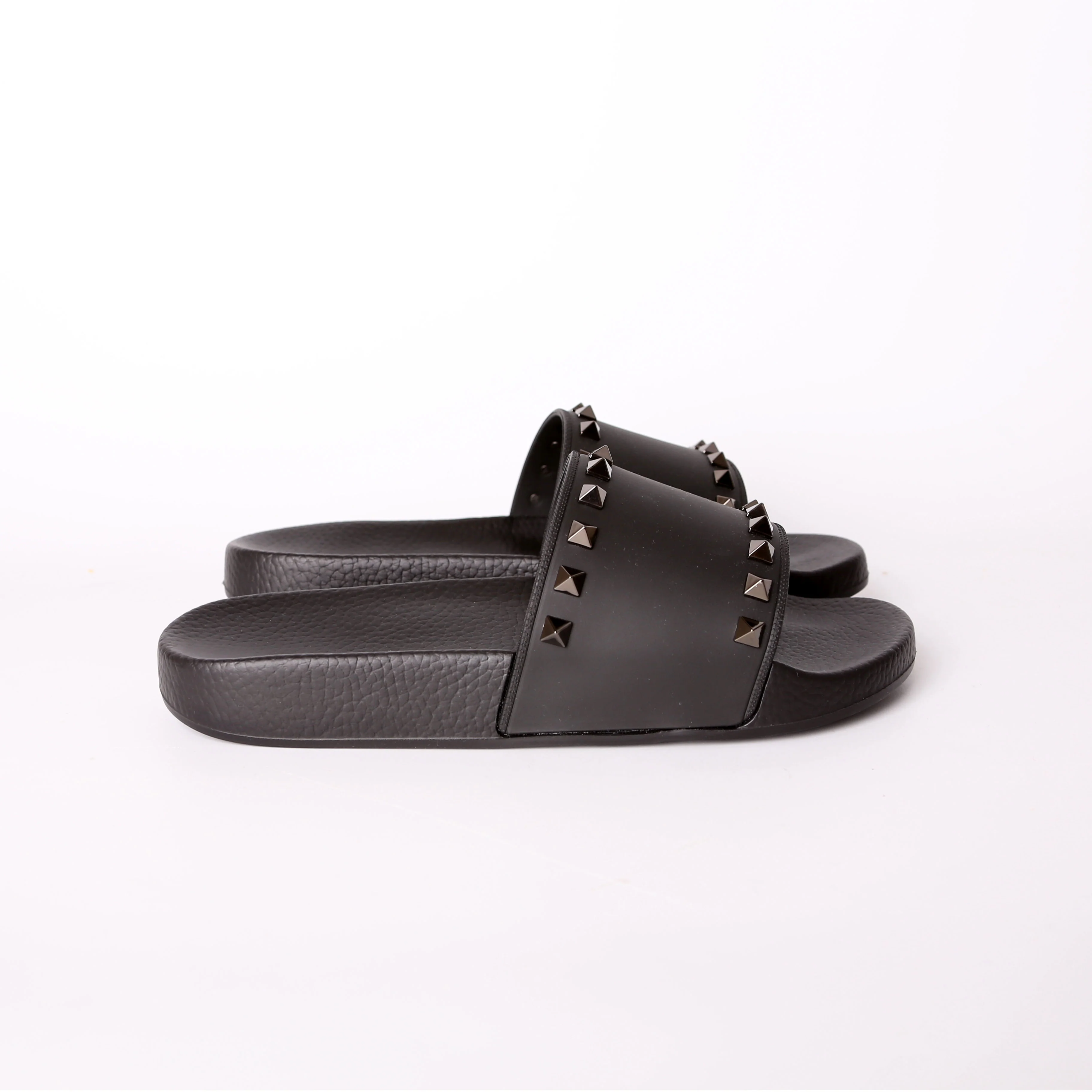 Rockstud Rubber Slides Size 39 - Image 3