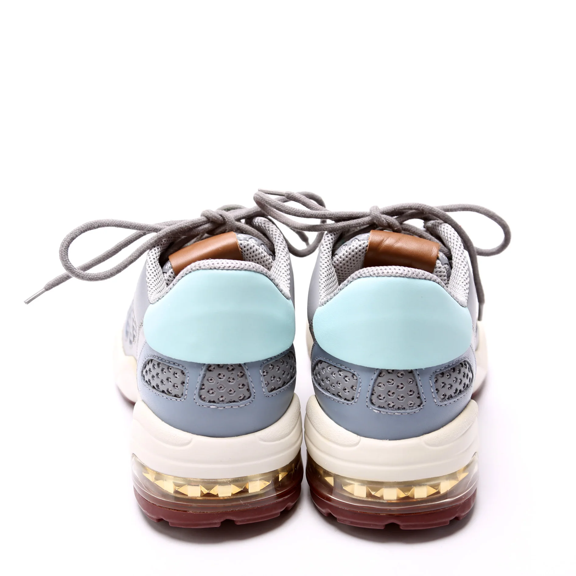 Rockstud Sneakers Size 39.5 - Image 4