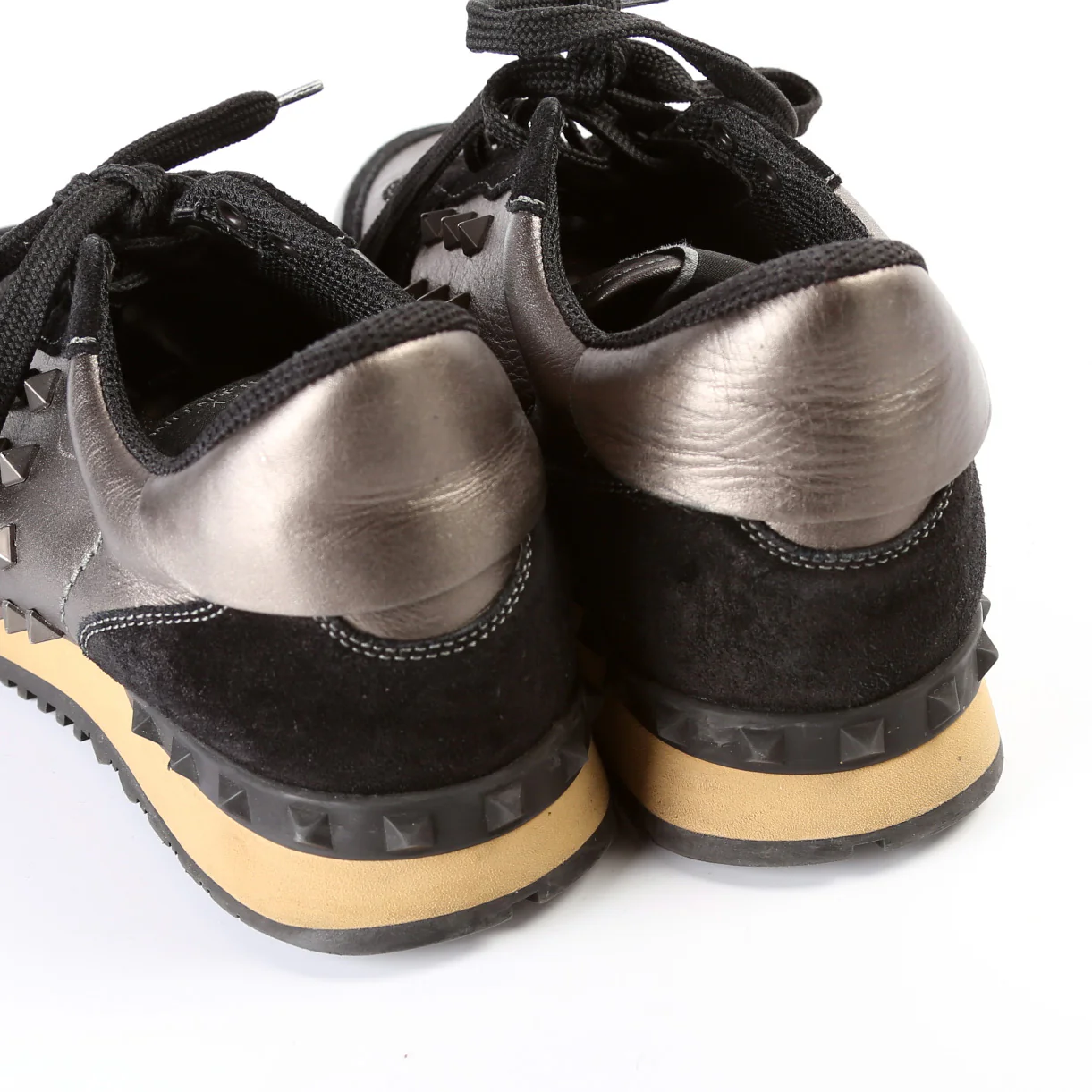 Rockstud Sneakers Size 40 - Image 10