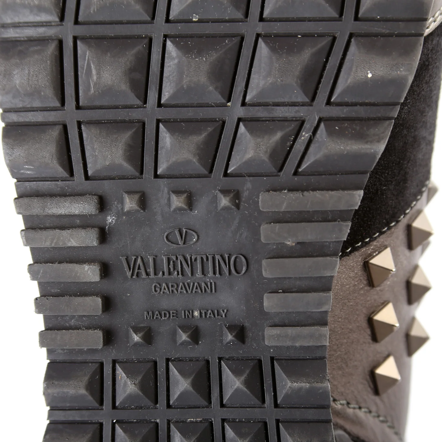 Rockstud Sneakers Size 40 - Image 7