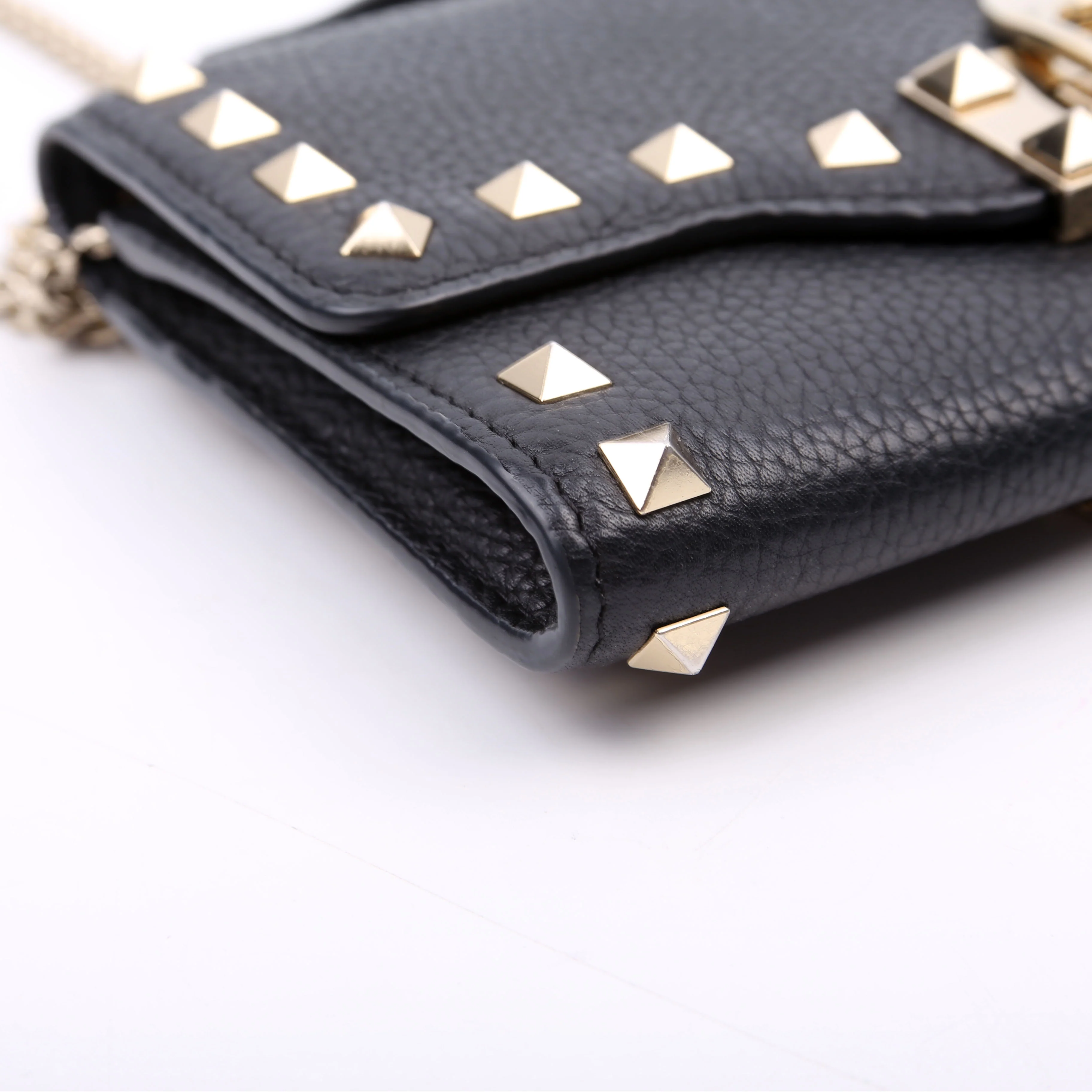 Rockstud WOC Grainy Calfskin Black - Image 5