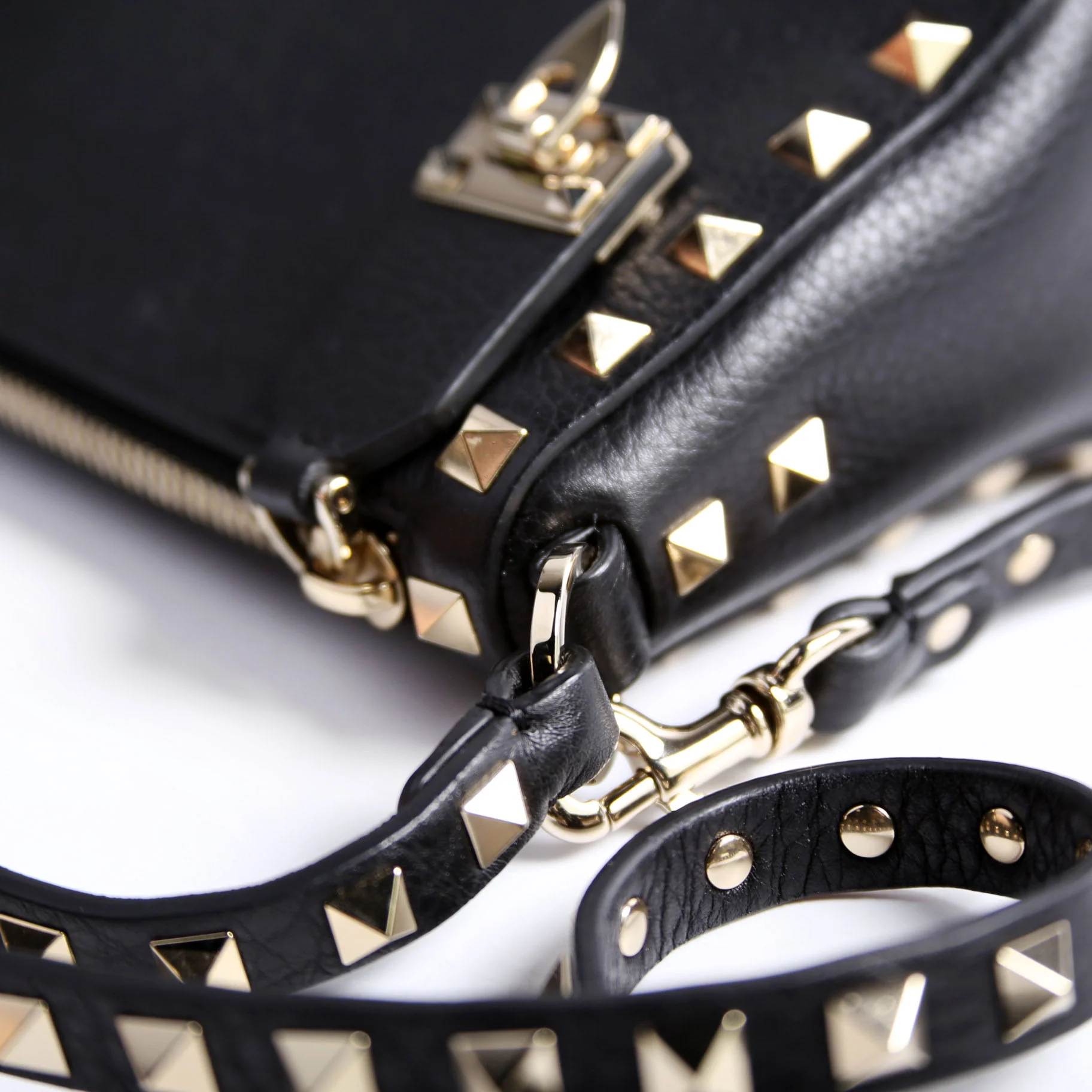 Rockstud Zip-Up Bag Black - Image 11