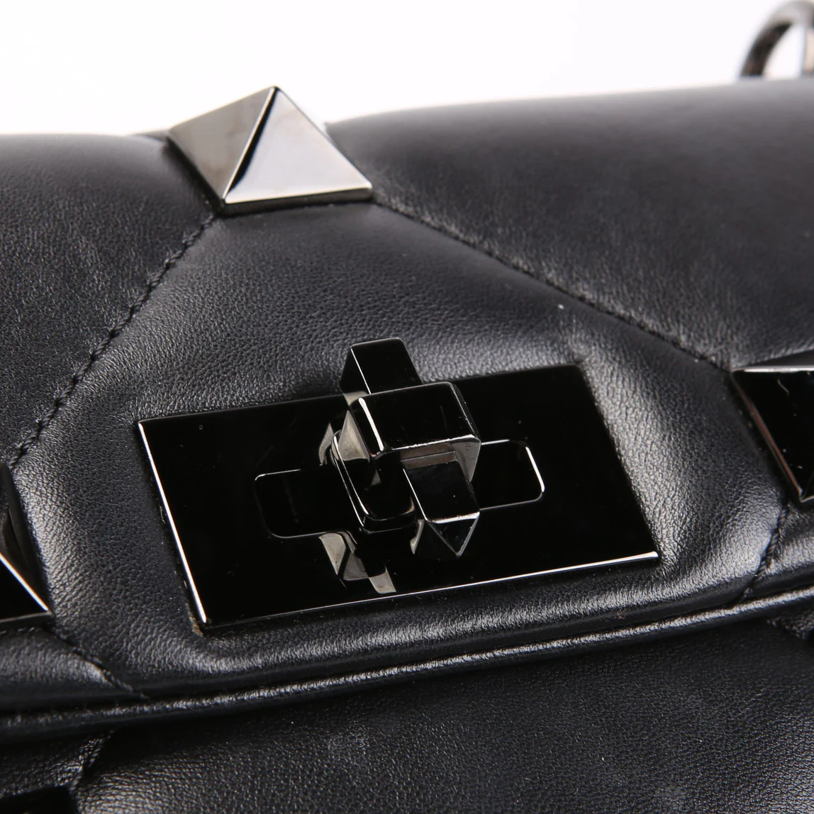 Roman Stud Medium Shoulder Bag Black - Image 8