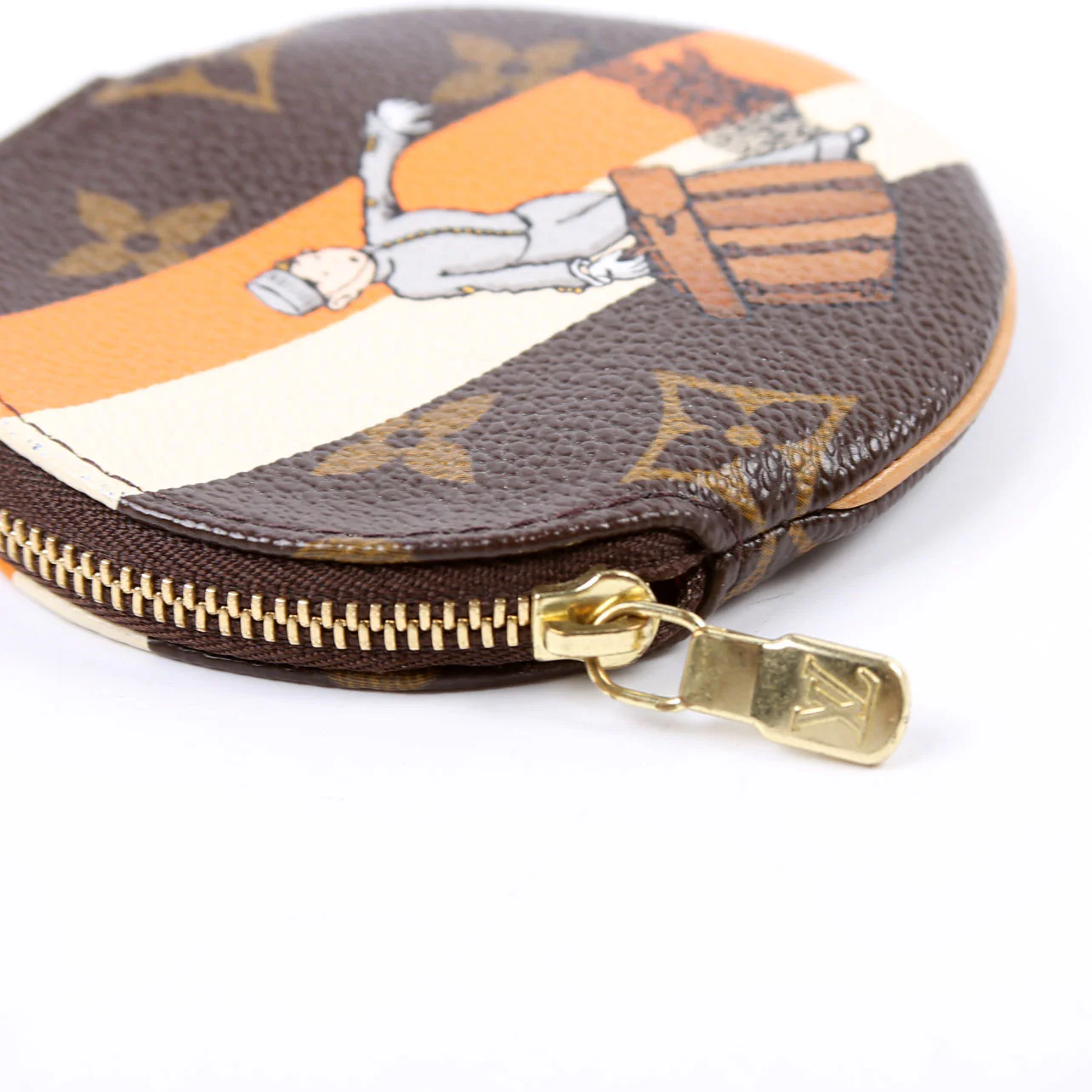 Round Coin Purse Groom Bellhop Monogram - Image 9