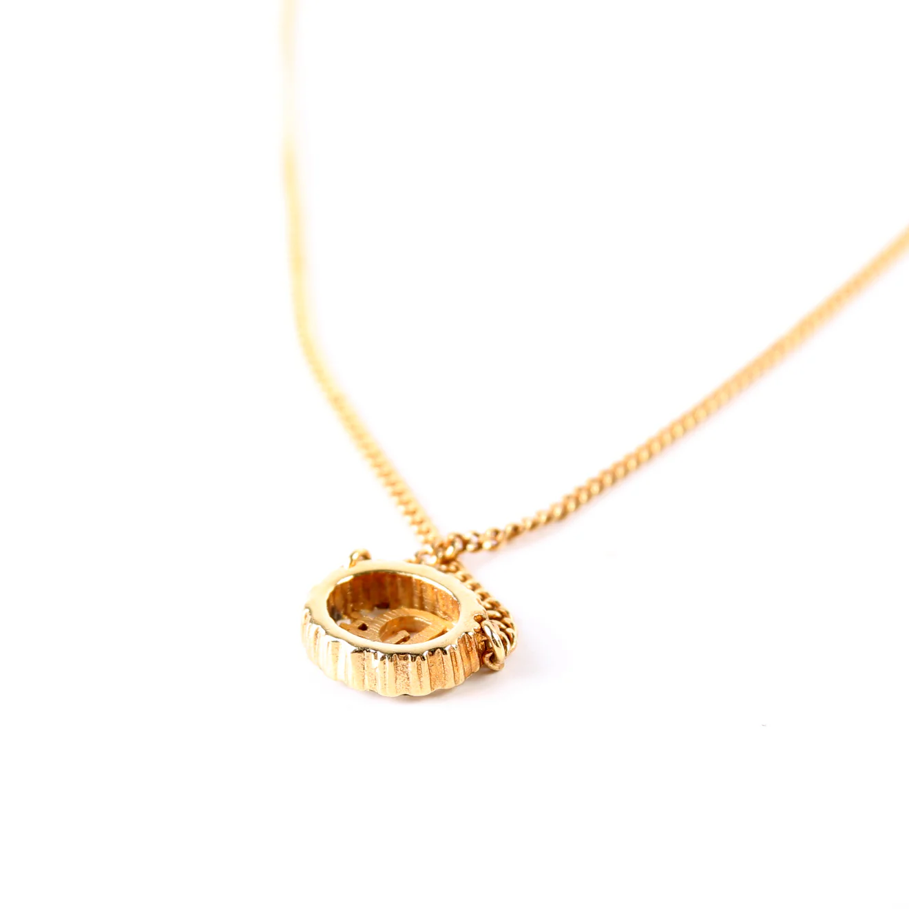 Round Dior Logo Crystal Pendant Necklace - Image 5