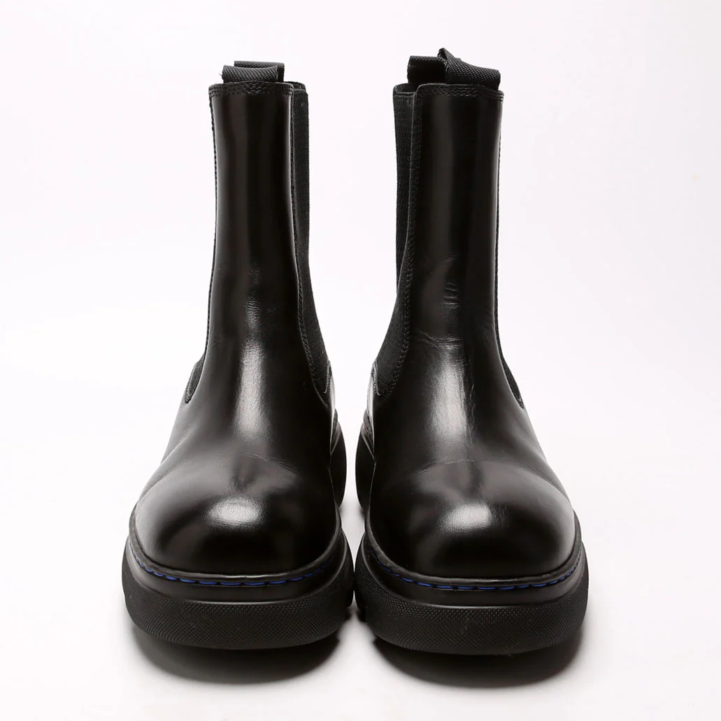 Round Toe Leather Boots Size 36 - Image 2