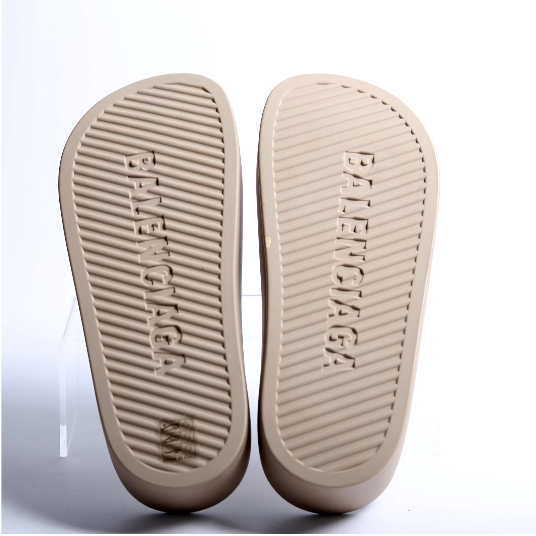 Rubber Chunky Slides Size 38 - Image 5