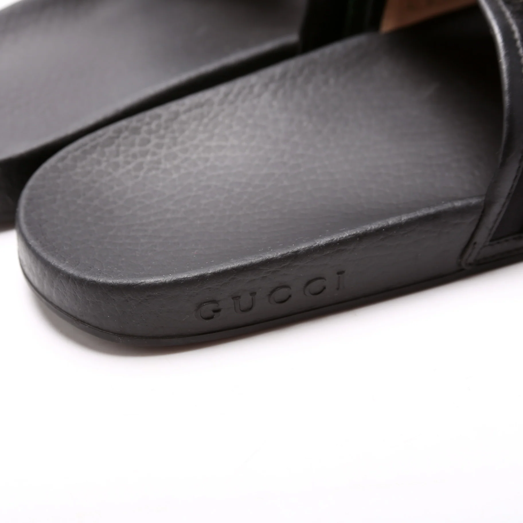 Rubber Web Bow Slides Size 37 - Image 5