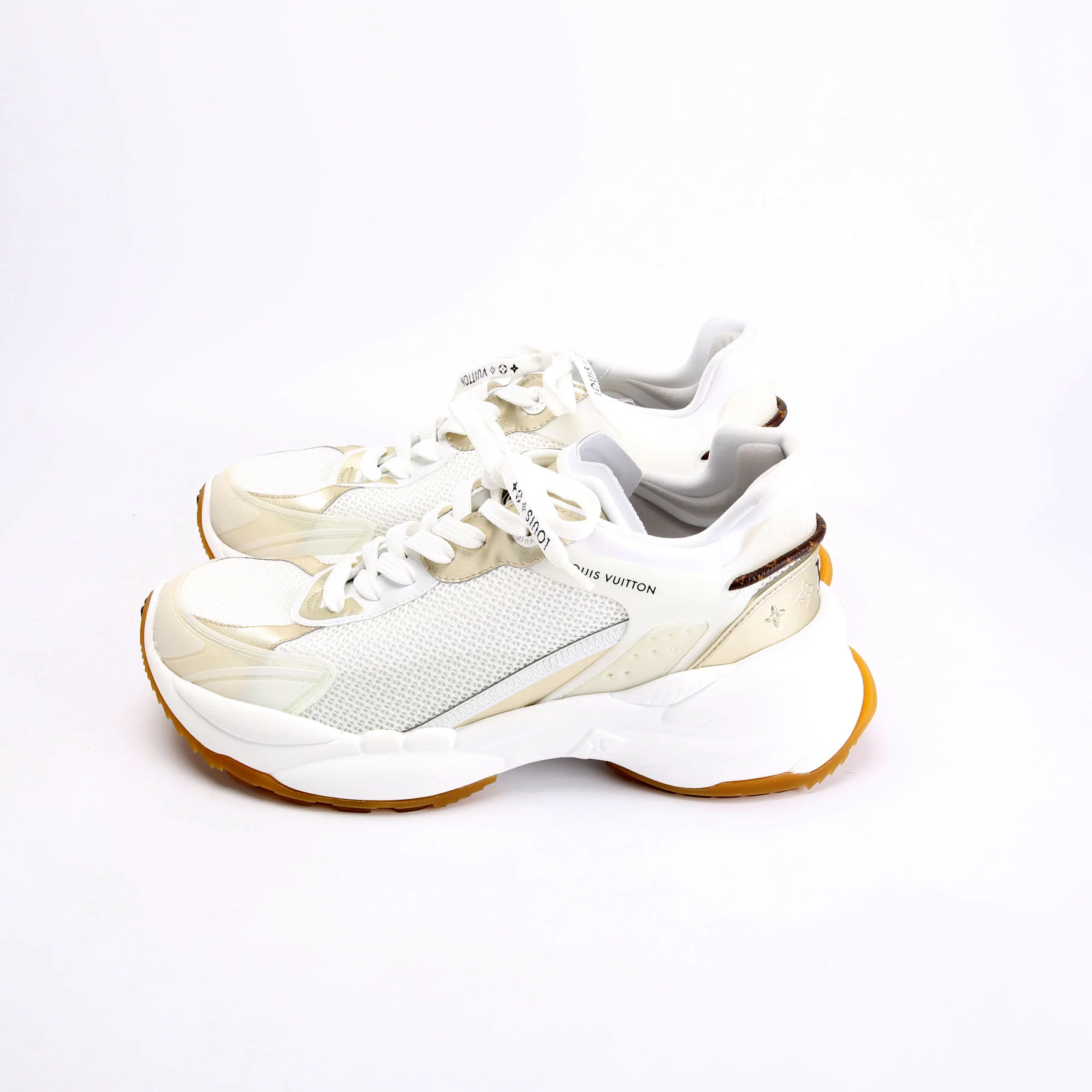 Run 55 Sneaker Size 40 - Image 3