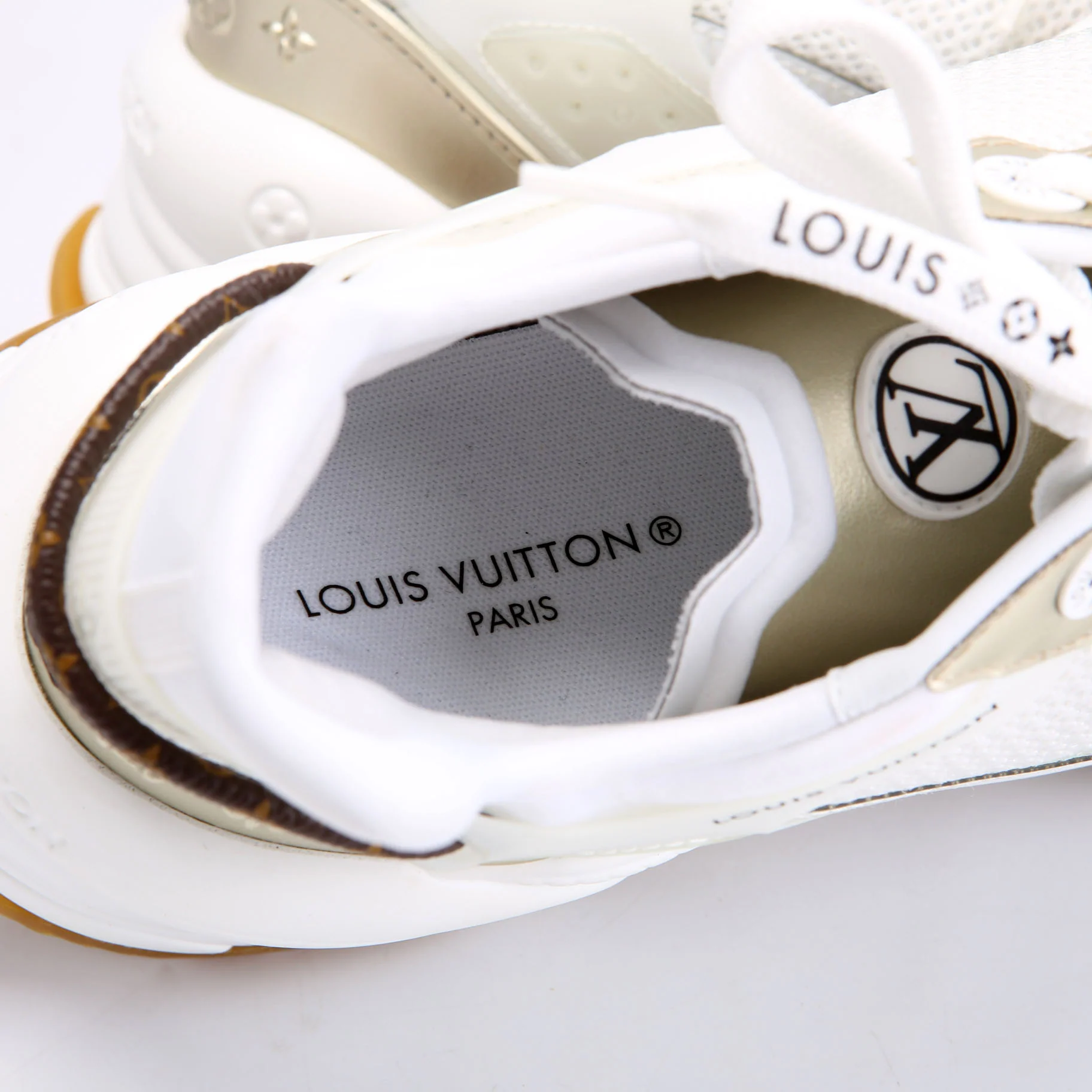 Run 55 Sneaker Size 40 - Image 6