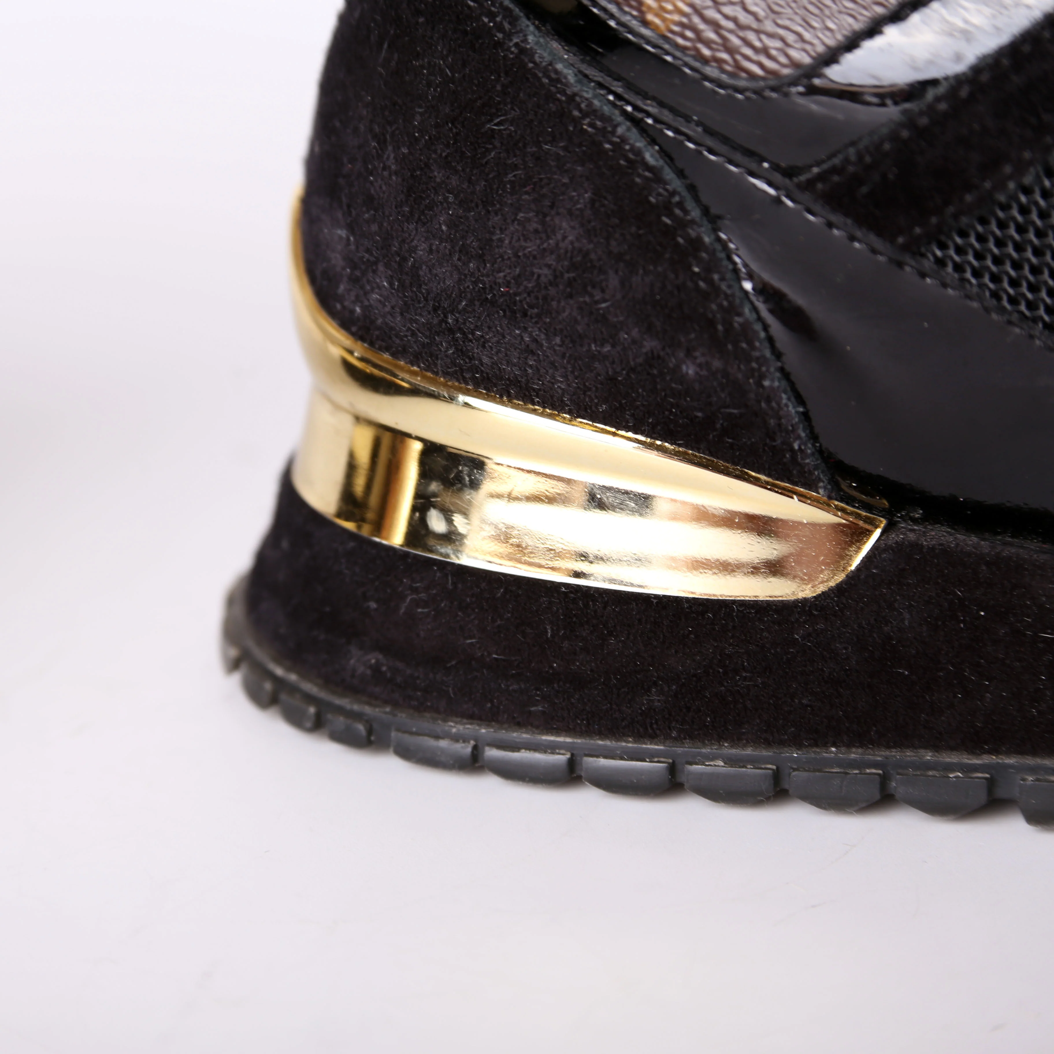 Run Away Sneakers Size 38 - Image 8