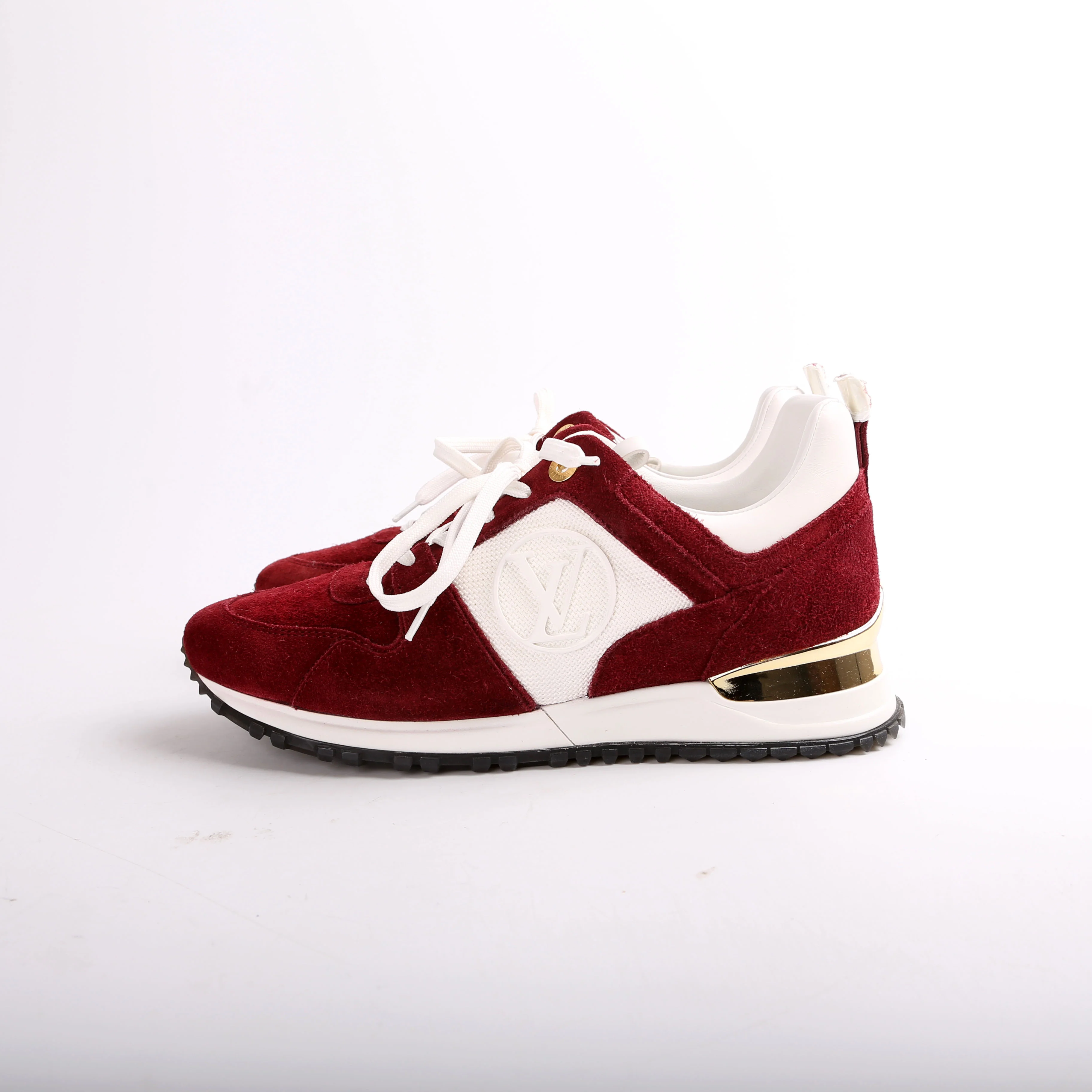 Run Away Sneakers Suede Size 37.5