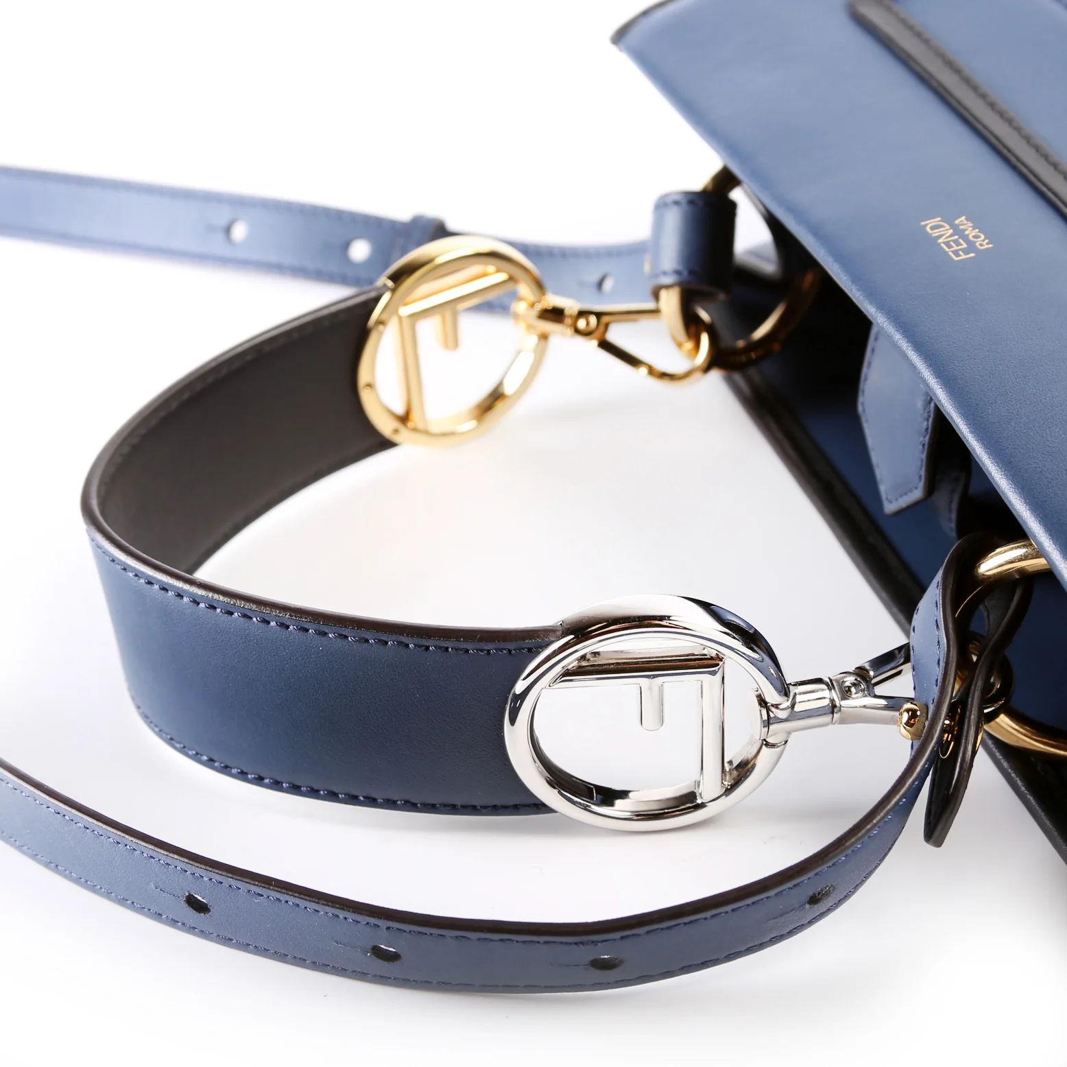 Runaway Small Satchel - Image 8