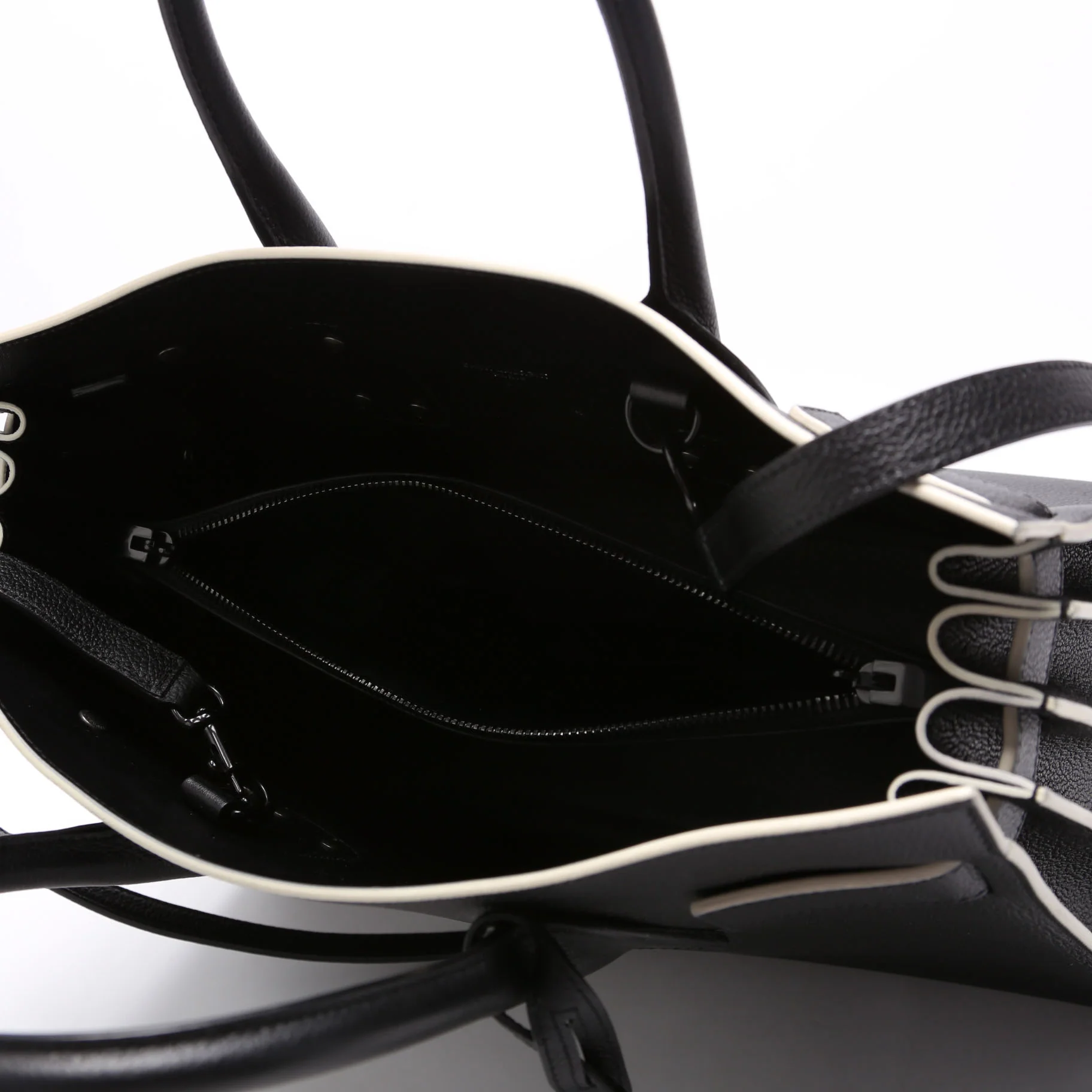 Sac De Jour Small 378299/355163 Black - Image 9