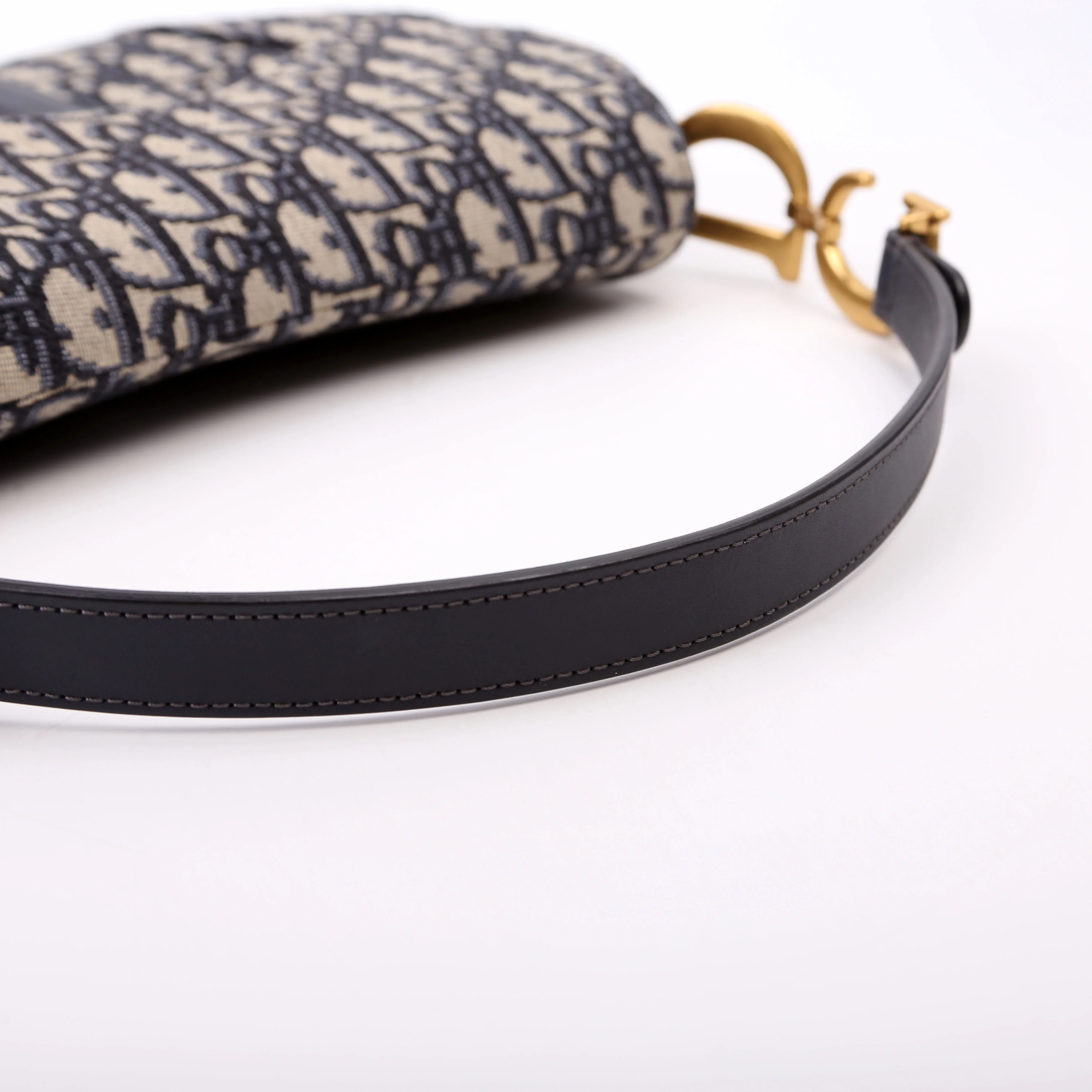 Saddle Bag Oblique Navy - Image 11