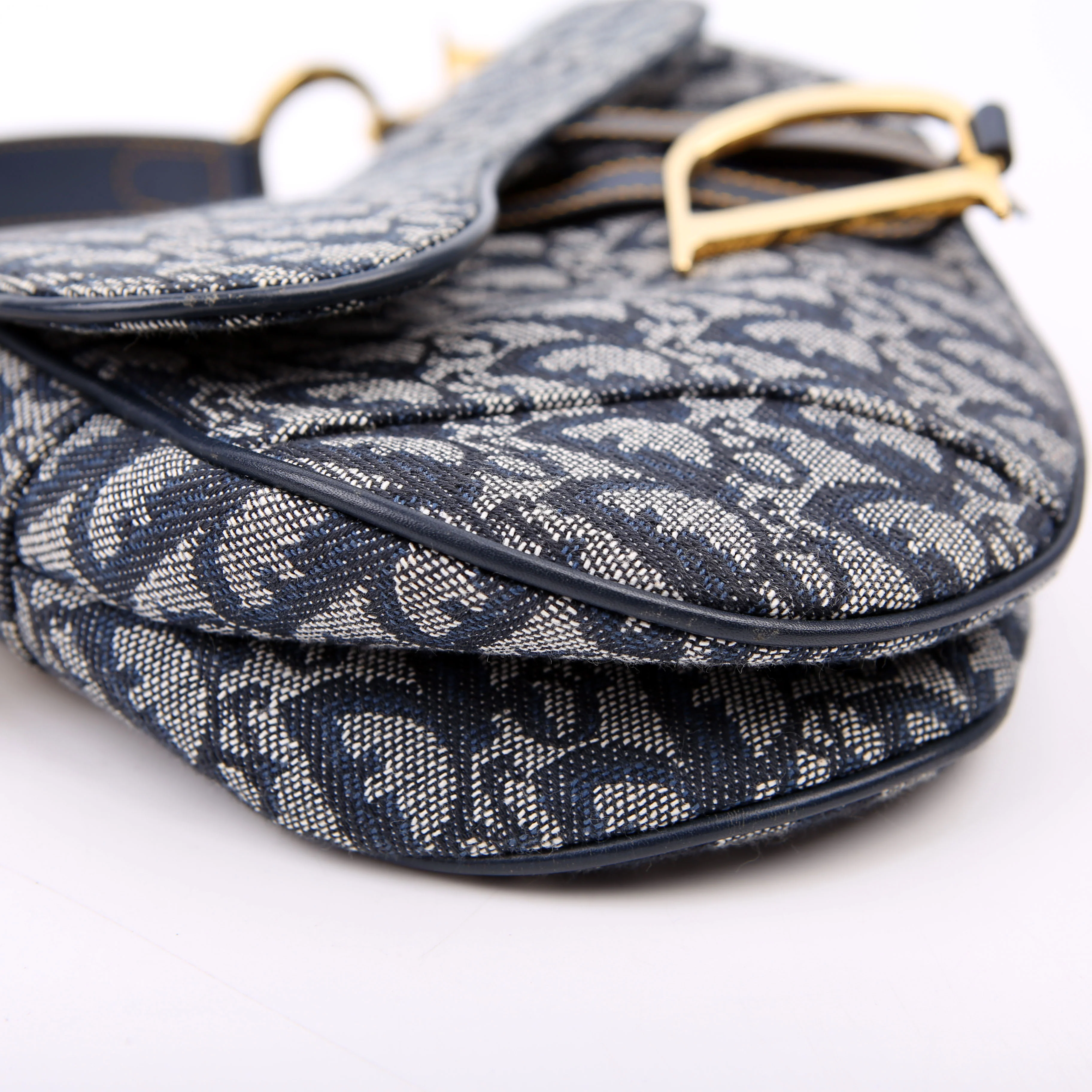 Saddle Bag Oblique Navy - Image 5