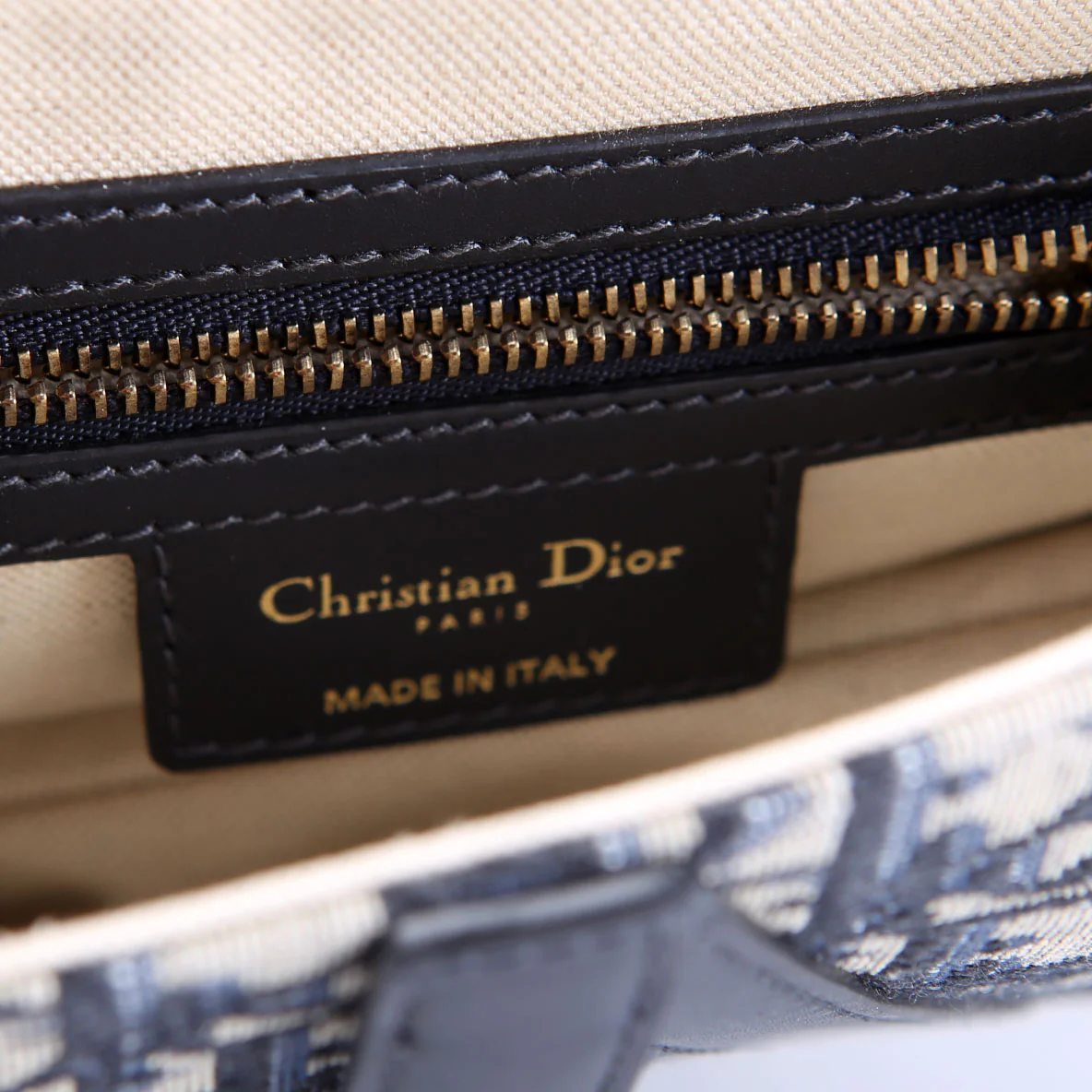 Saddle Bag With Strap Oblique Navy/Beige - Image 10