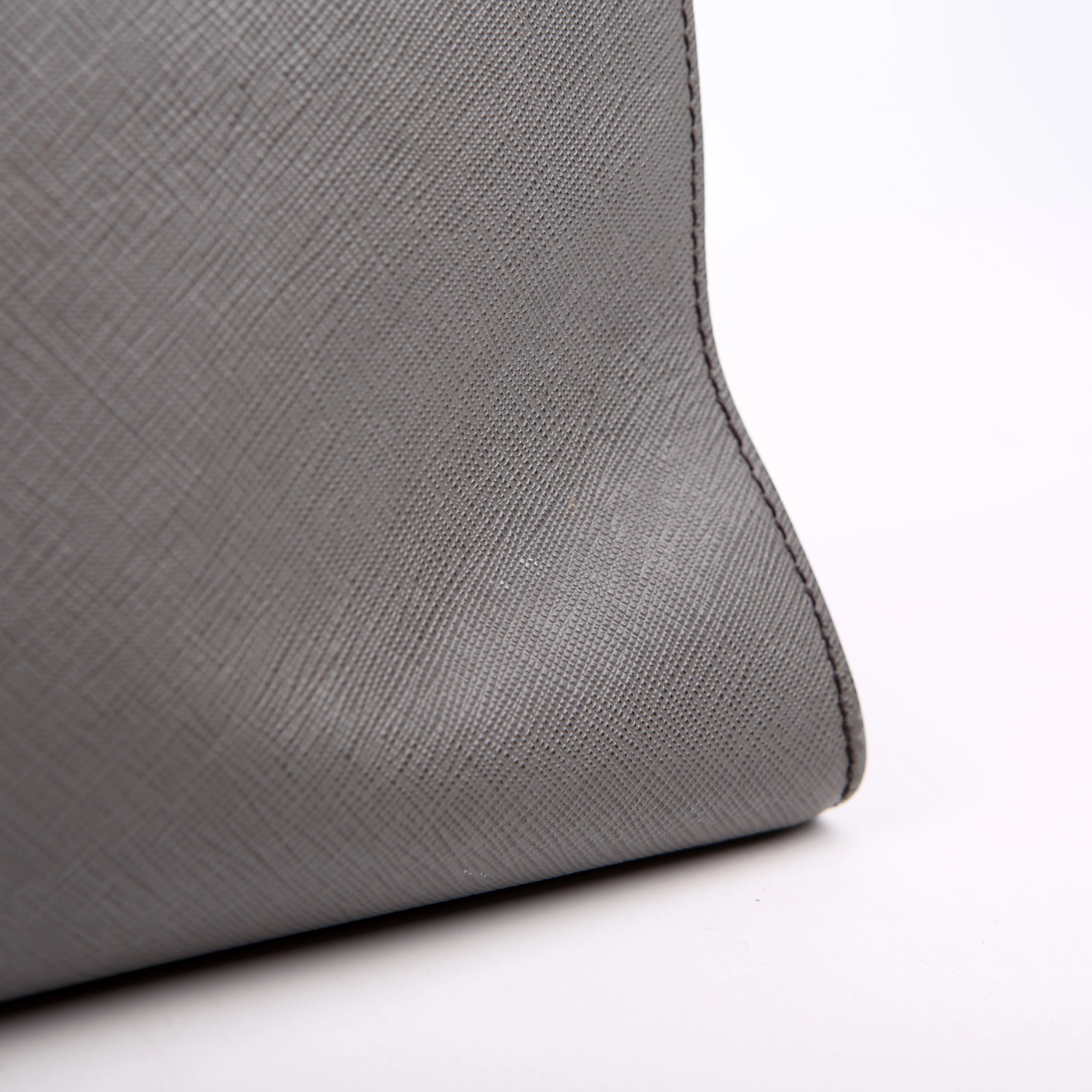 Saffiano/City Calfskin Paradigme Bag Grey - Image 15