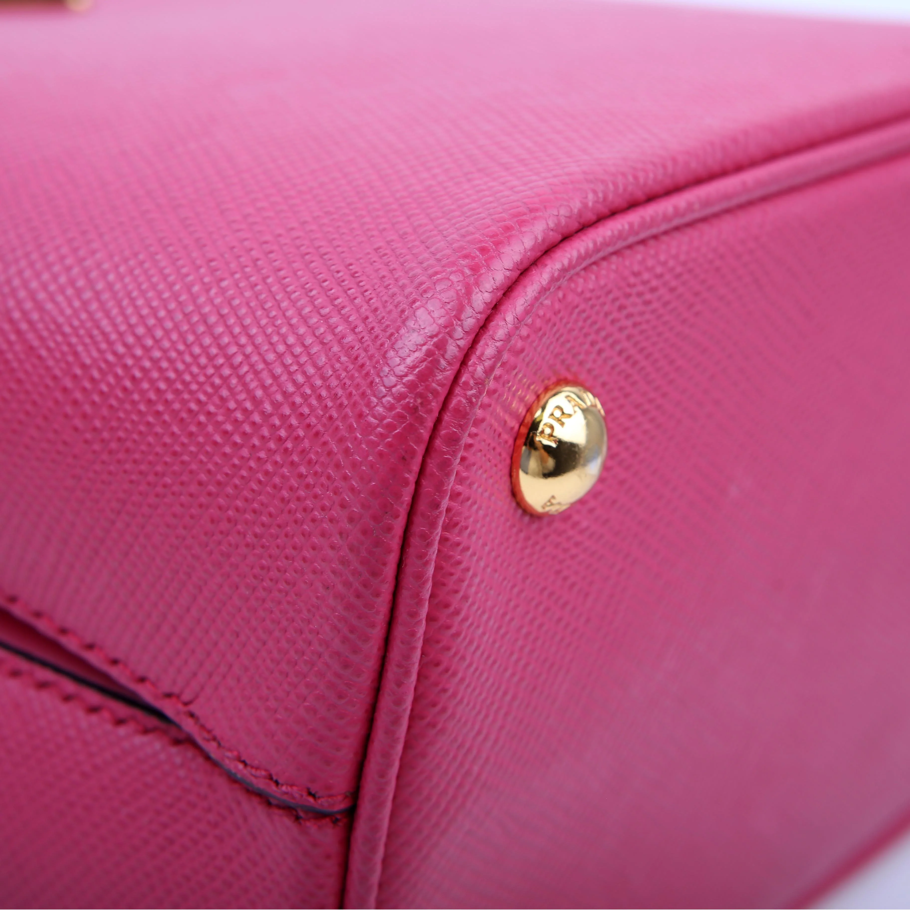 Saffiano Cuir Small Panier Bag Pink - Image 5