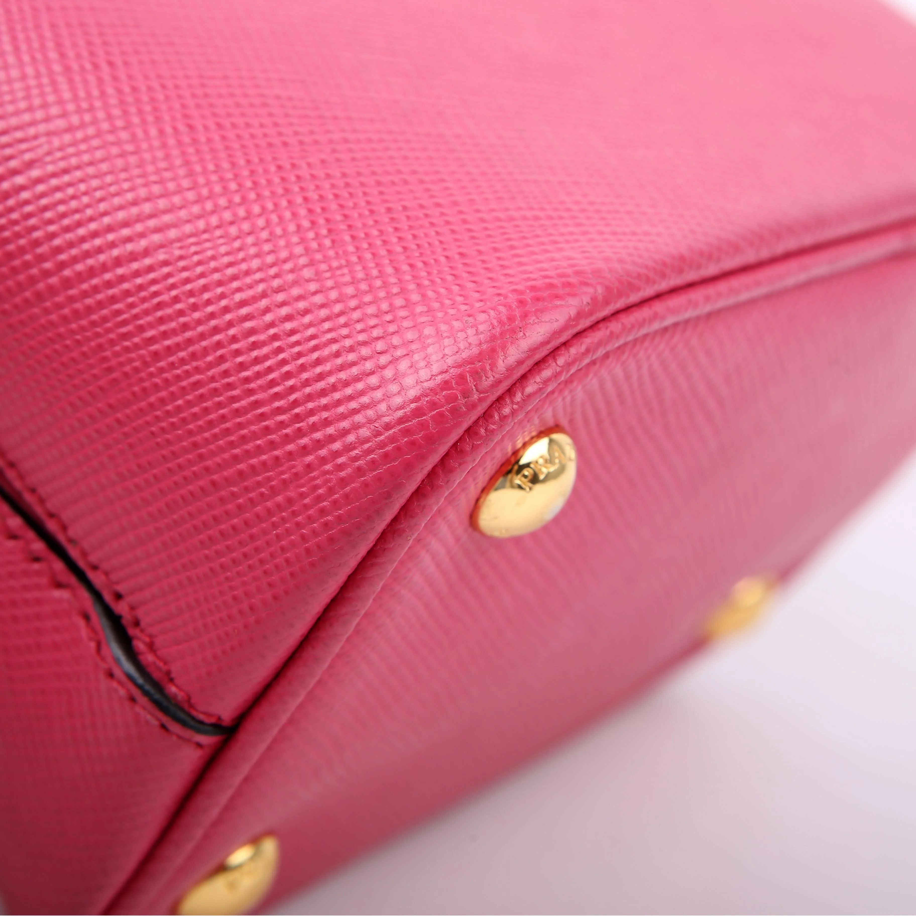 Saffiano Cuir Small Panier Bag Pink - Image 7