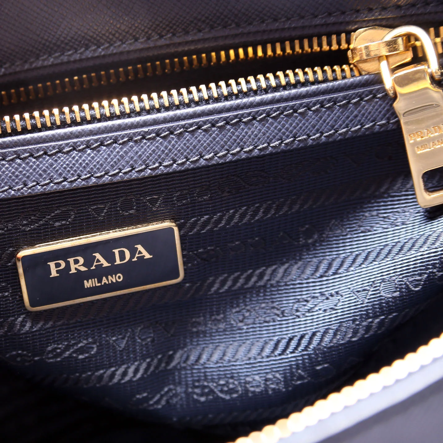 Saffiano Galleria Small Navy - Image 9