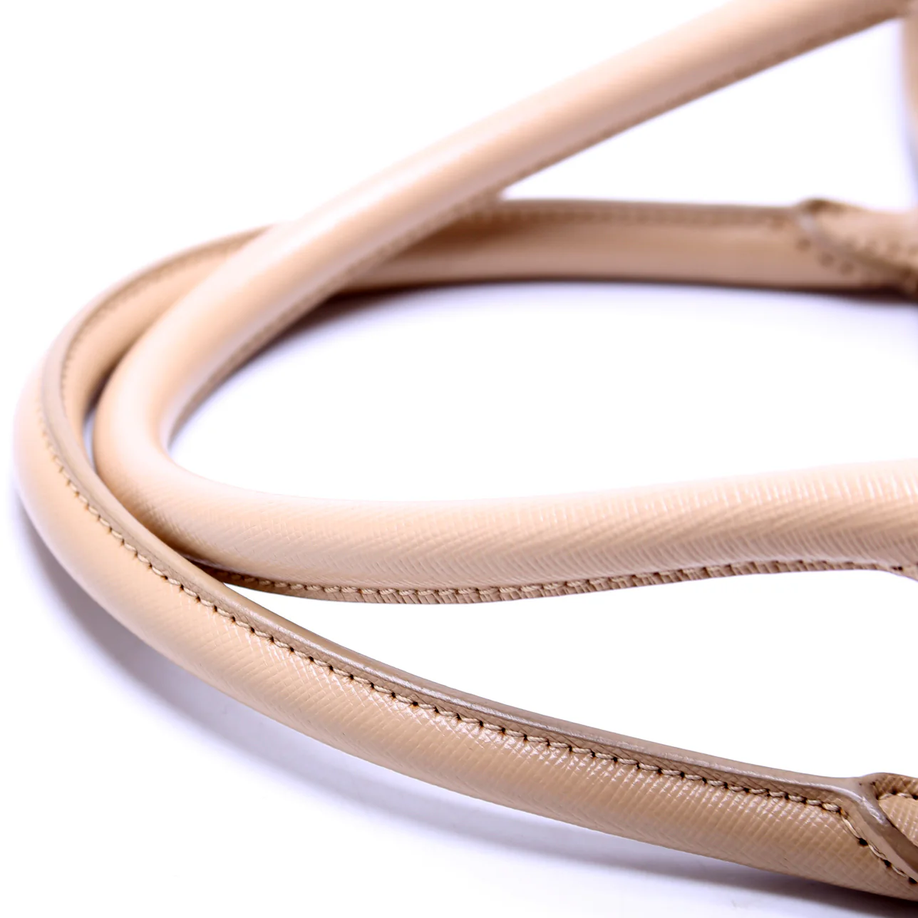 Saffiano Lux Large Tote Beige - Image 6