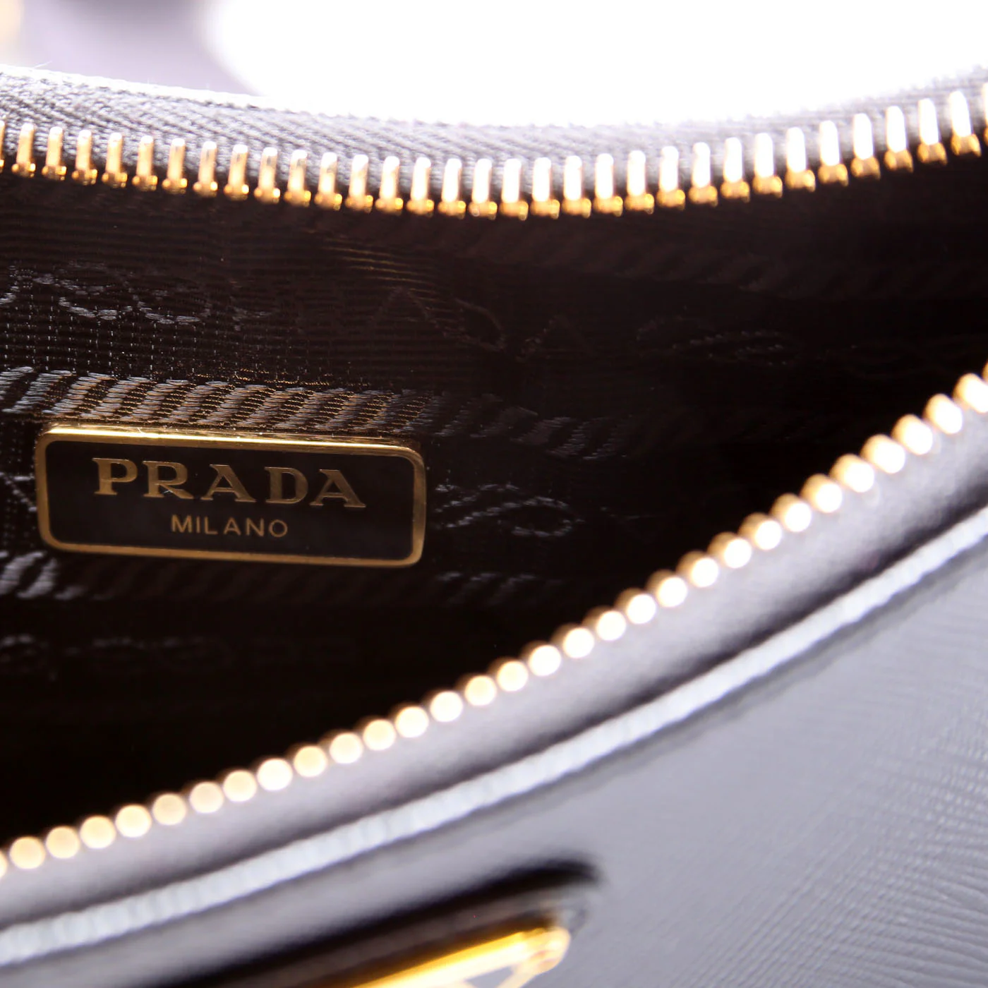 Saffiano Re-Edition 2005 Black - Image 9