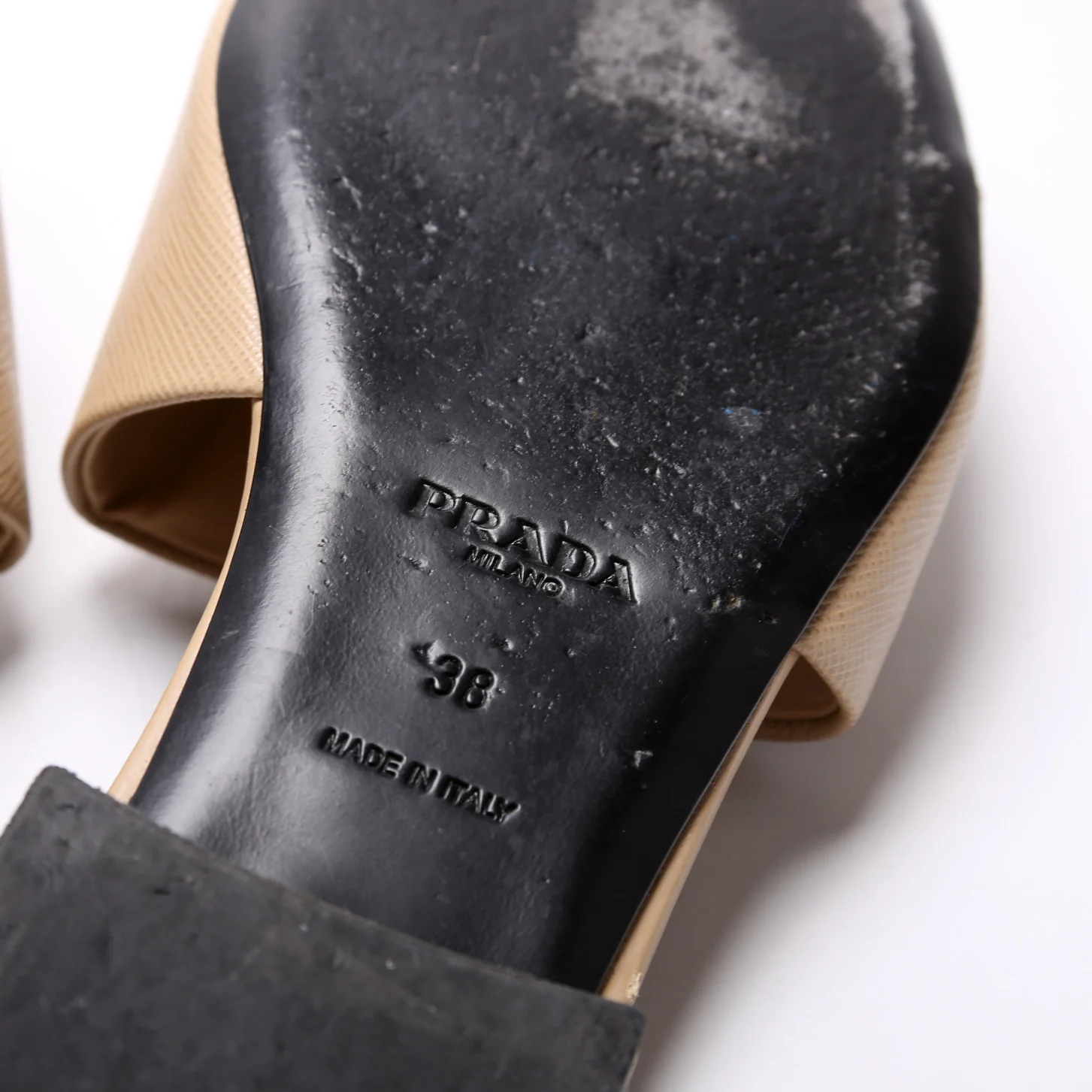 Saffiano Slides Size 38 Tan - Image 7