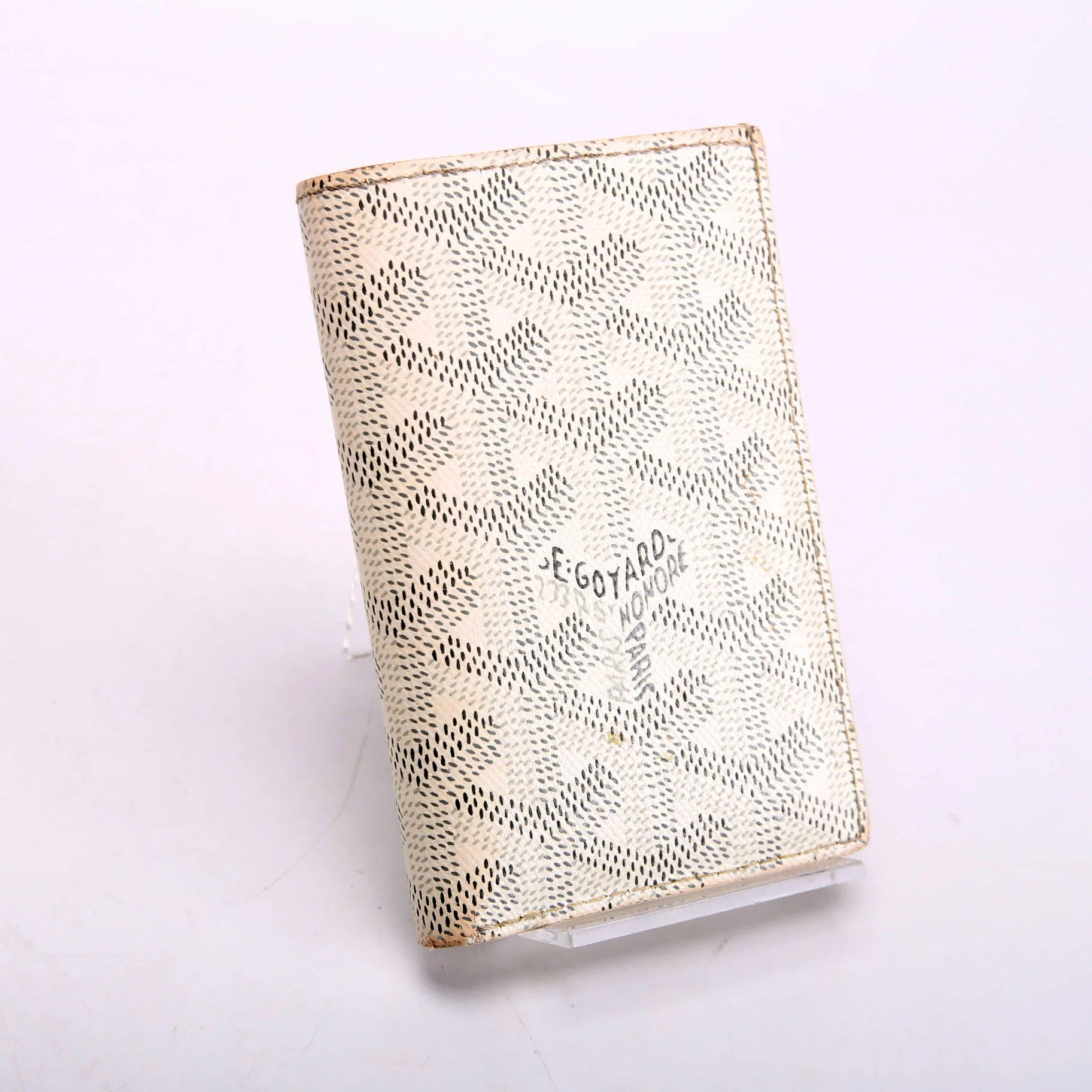 Saint Pierre Card Holder White - Image 2