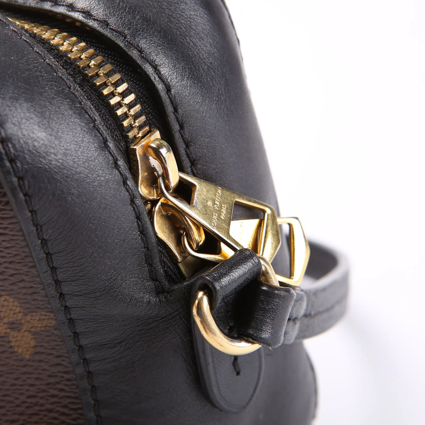 Saintonge Monogram Brown/Black - Image 9