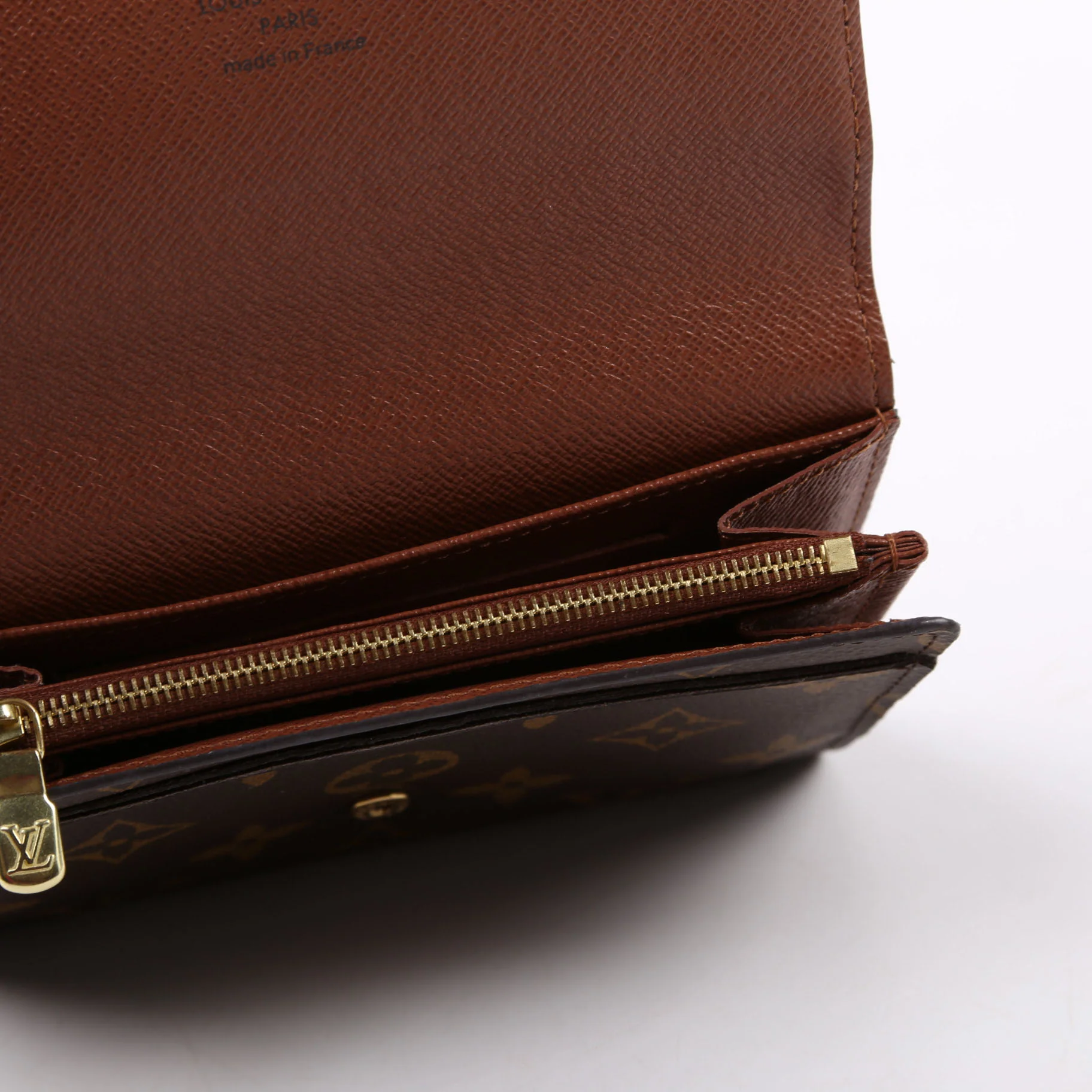 Sarah Compact Wallet Monogram - Image 7