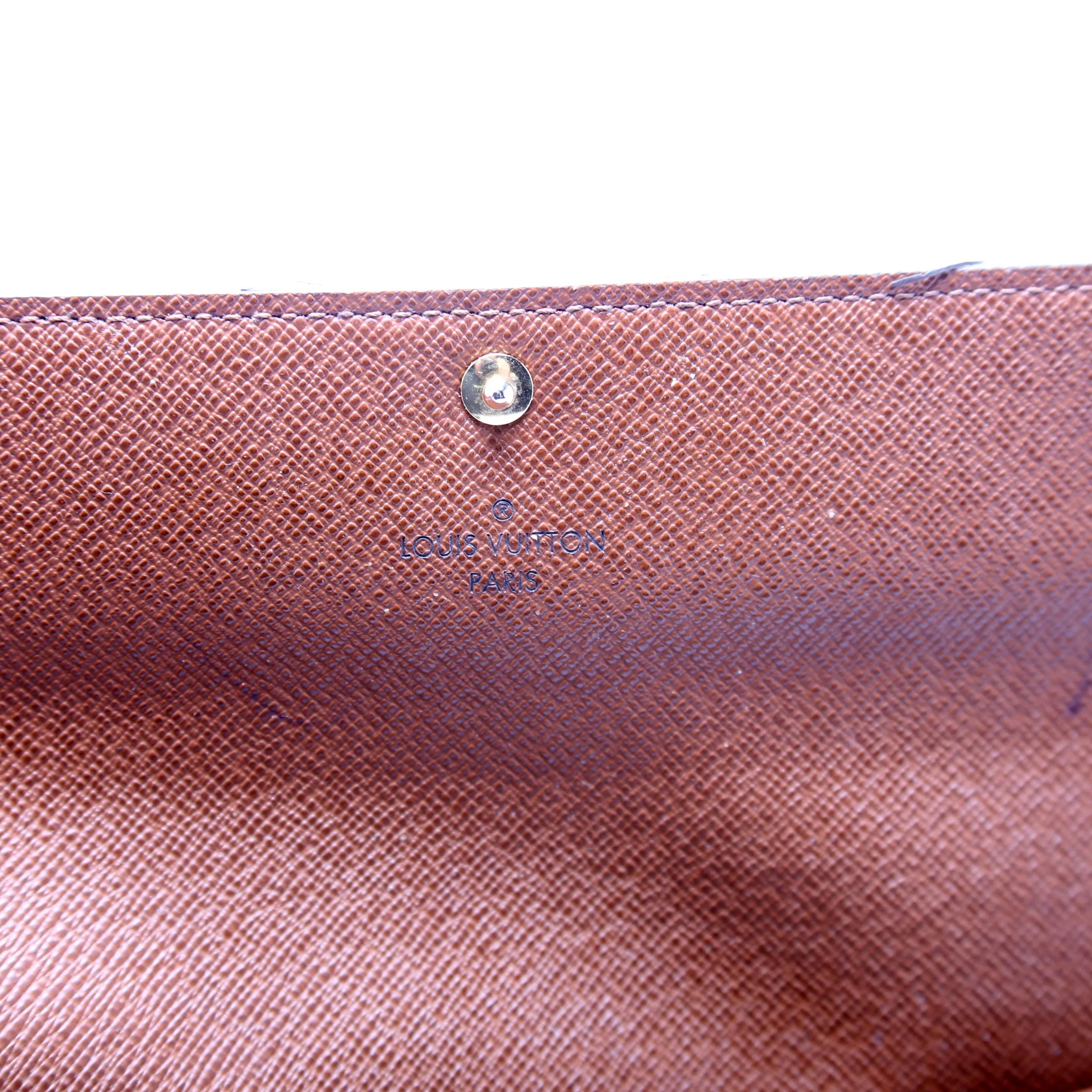 Sarah Wallet Monogram - Image 10