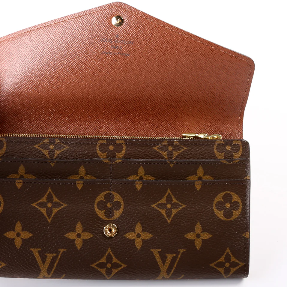 Sarah Wallet Monogram Newer - Image 5