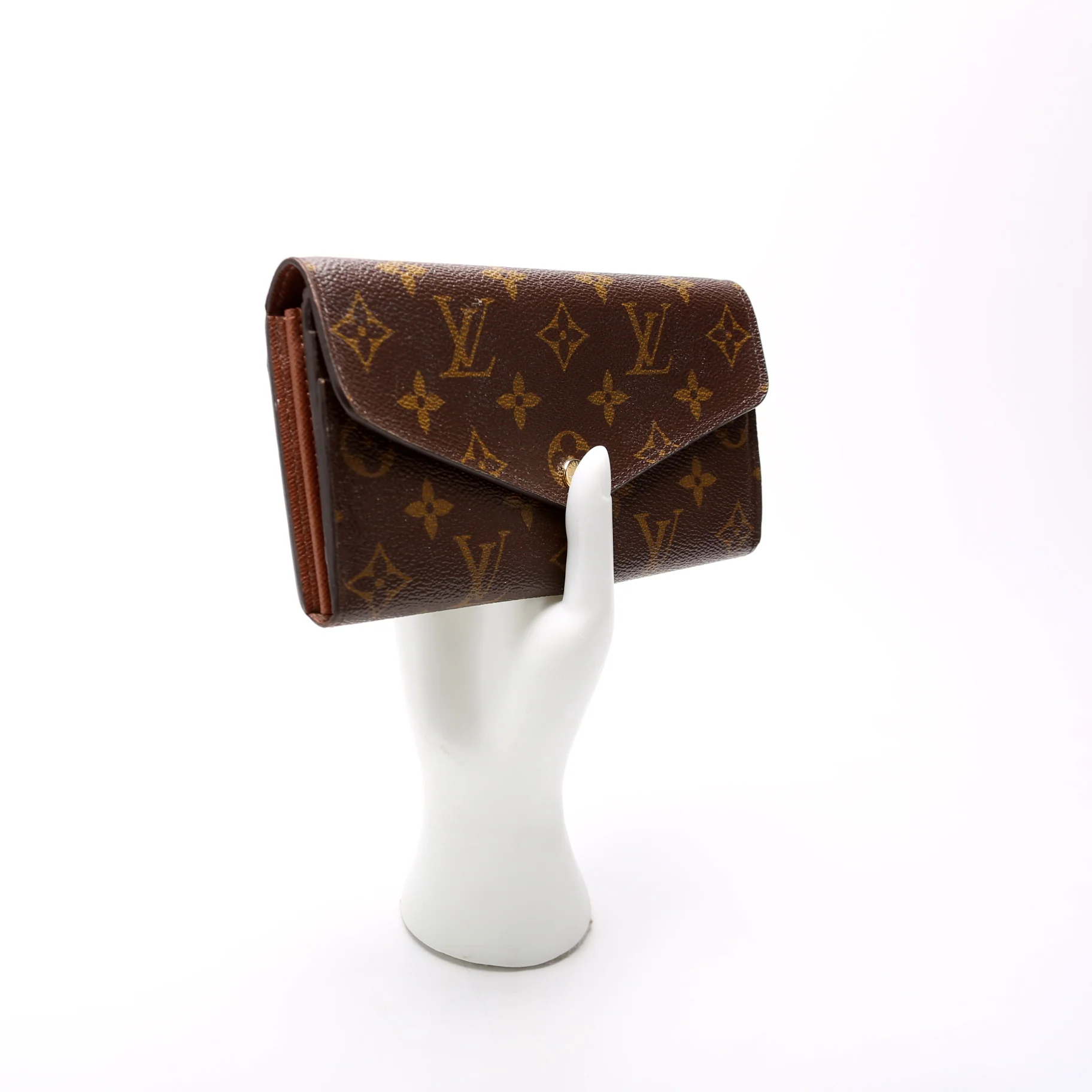 Sarah Wallet Monogram Newer - Image 8