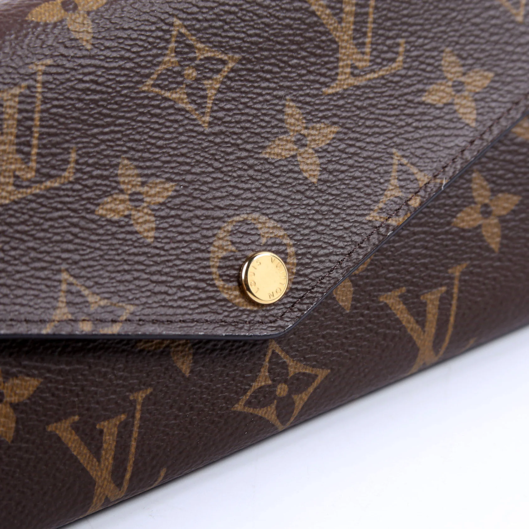 Sarah Wallet Monogram Newer - Image 10