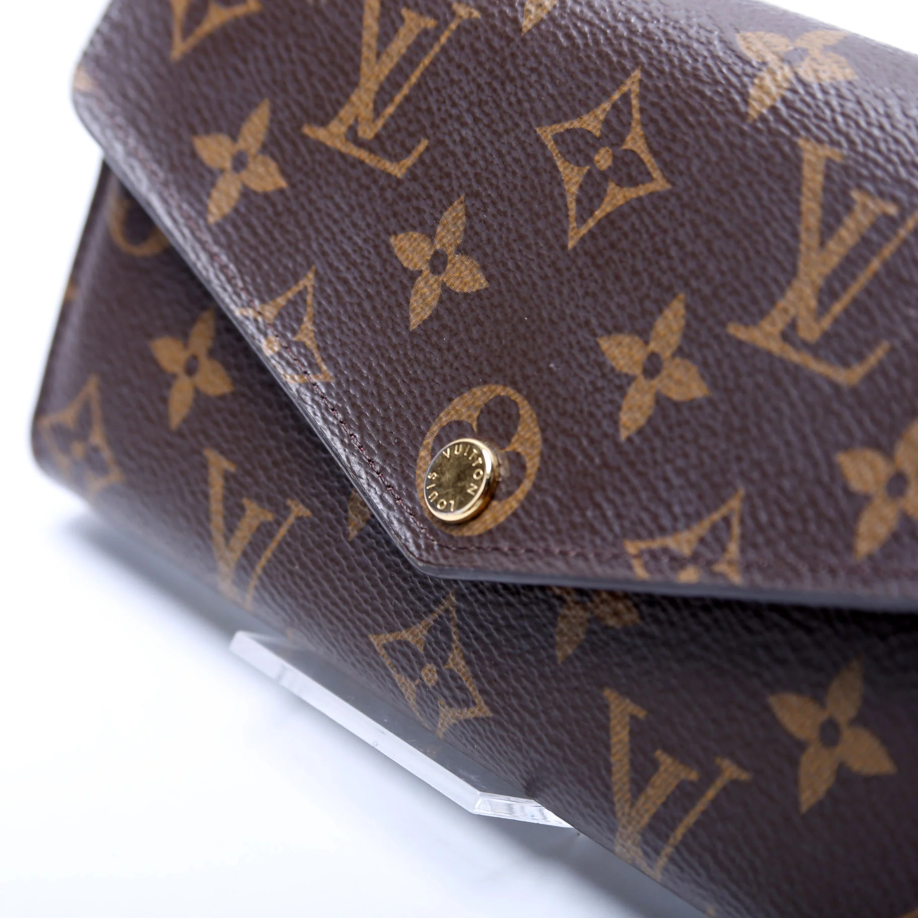 Sarah Wallet Monogram Newer - Image 4
