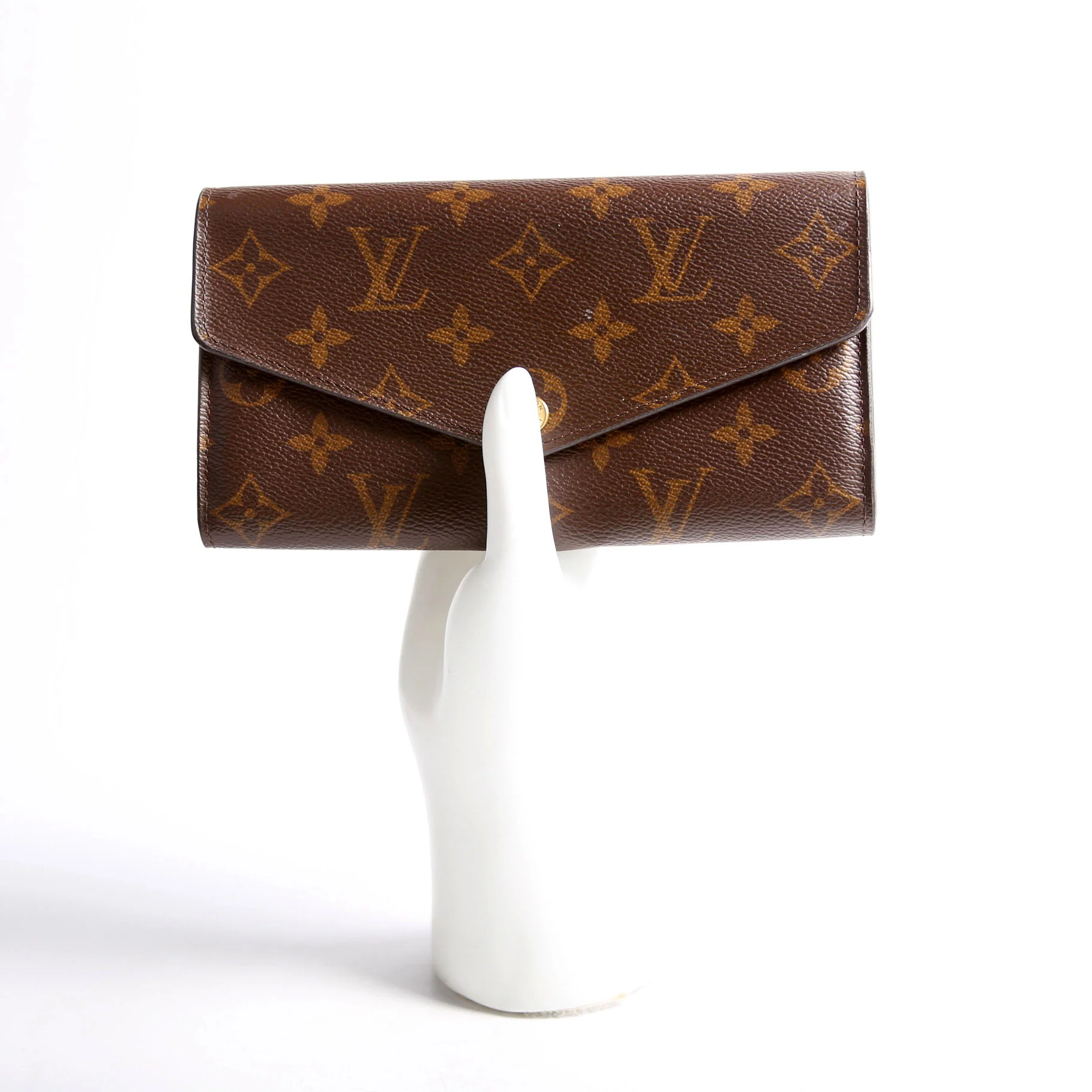 Sarah Wallet Monogram Newer - Image 13