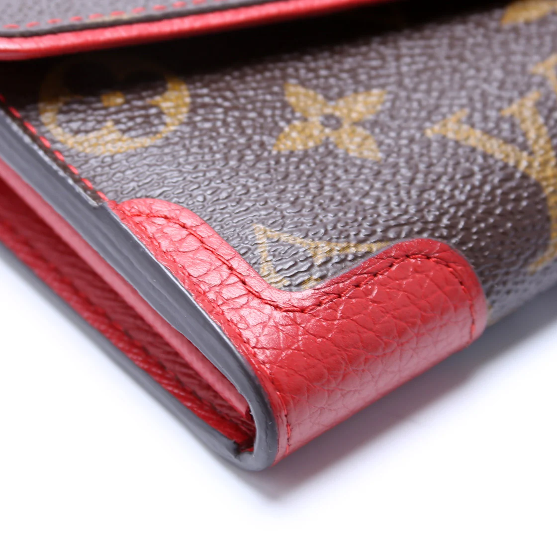 Sarah Wallet Retiro - Image 5