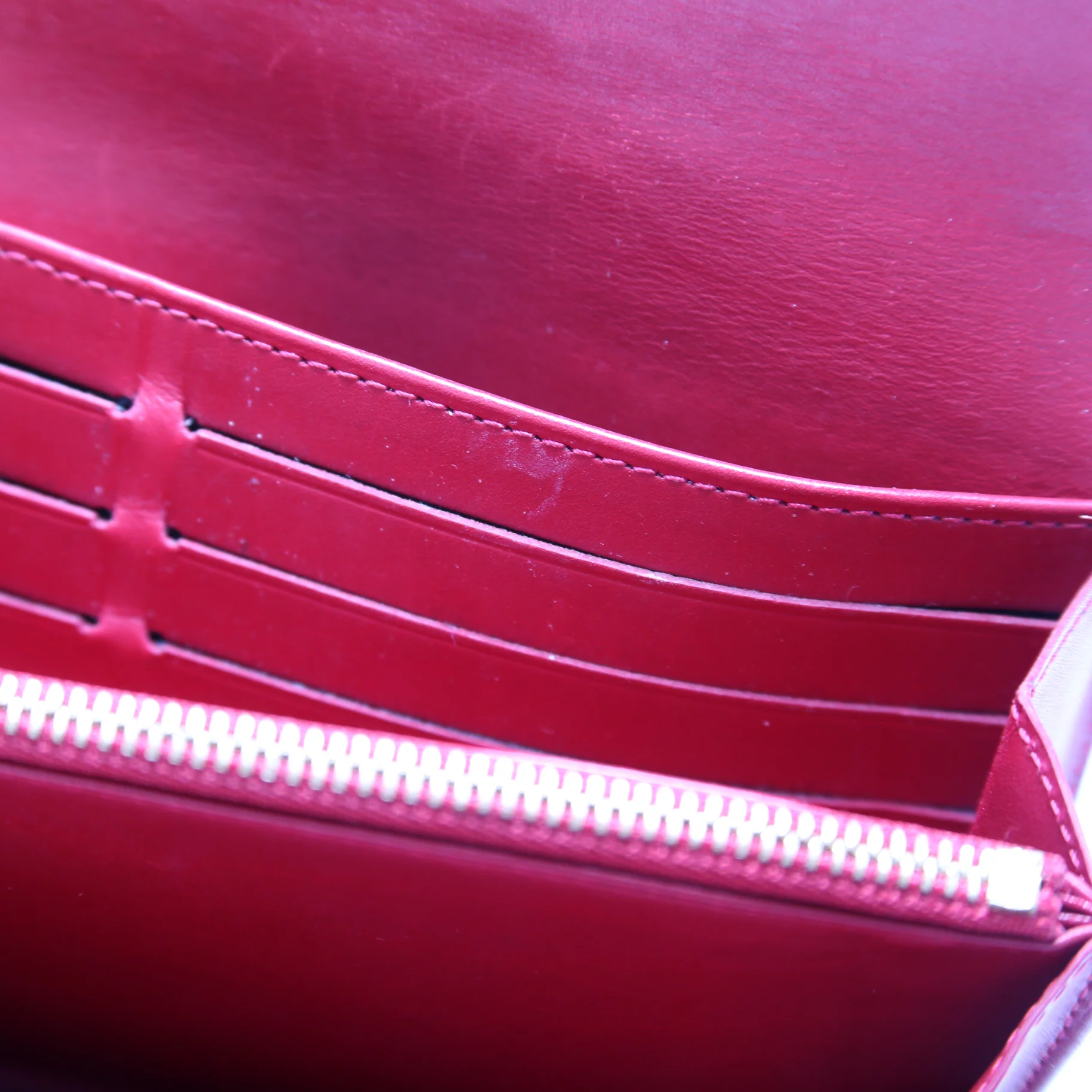 Sarah Wallet Vernis Newer - Image 9
