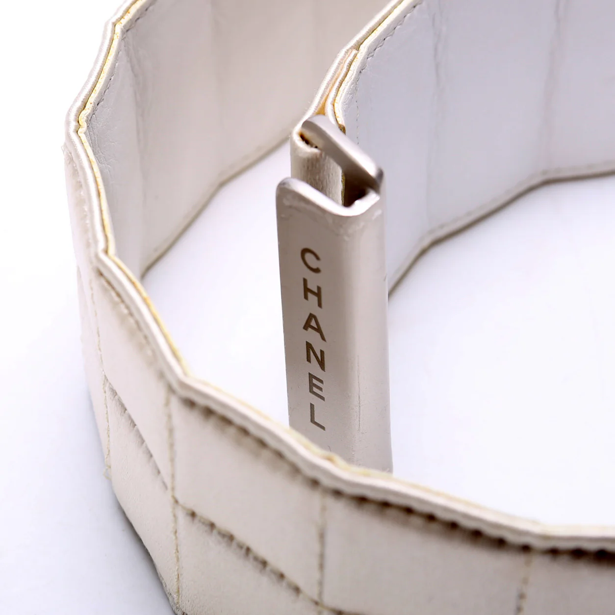 Satin Quilted Logo Belt Size 70 Vintage - Image 3
