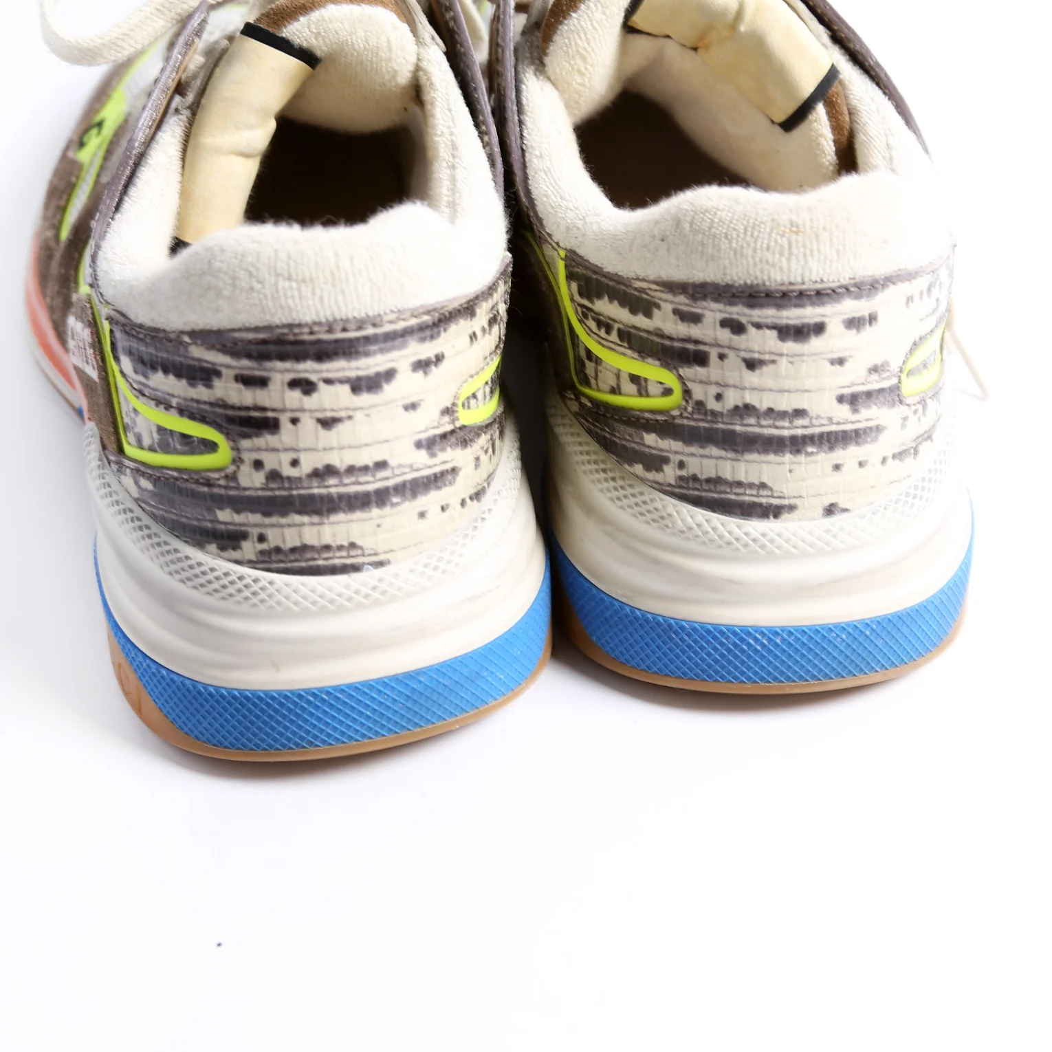 Screener Distressed Sneakers Size 40 - Image 10