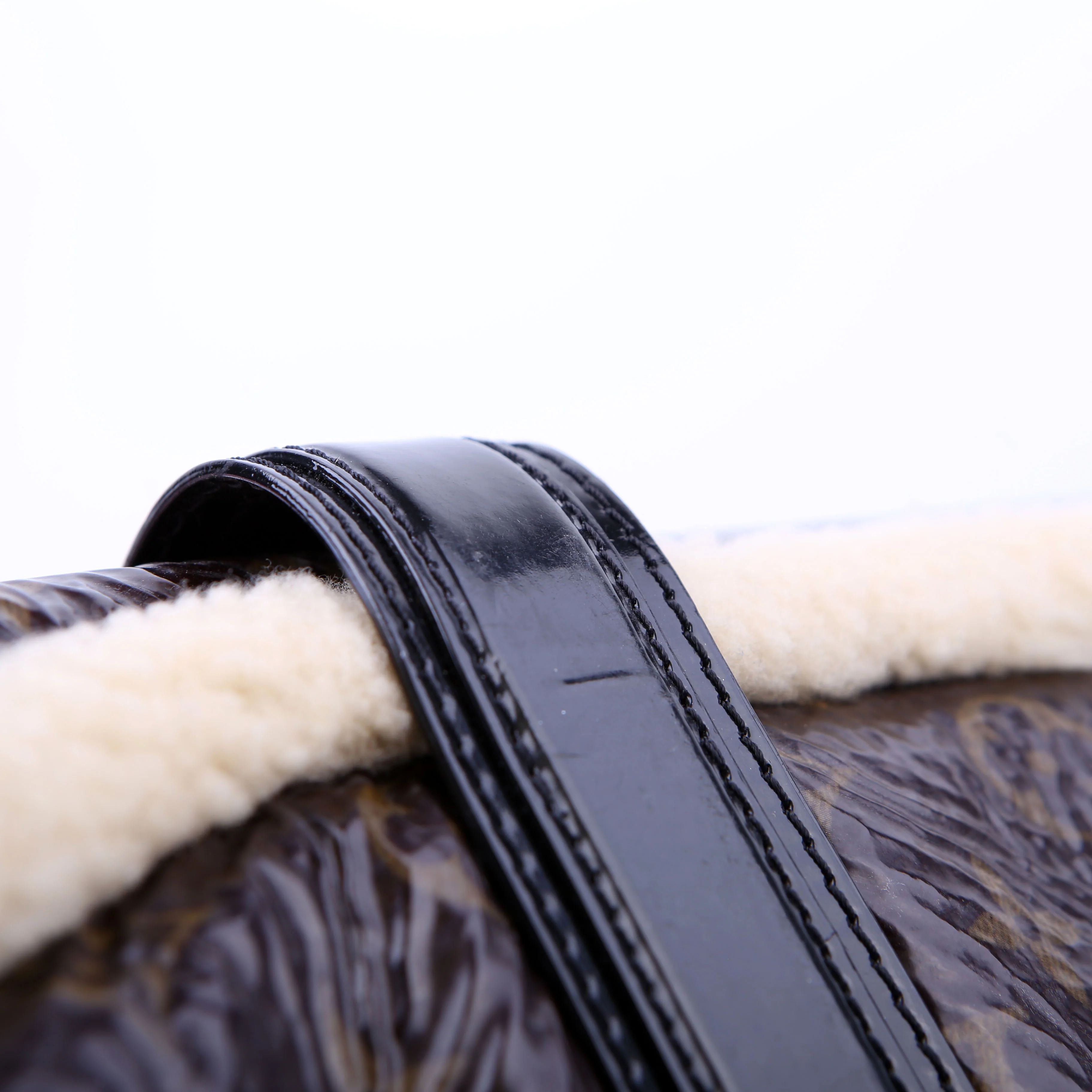 Shearling Thunder Bag Monogram Black - Image 11