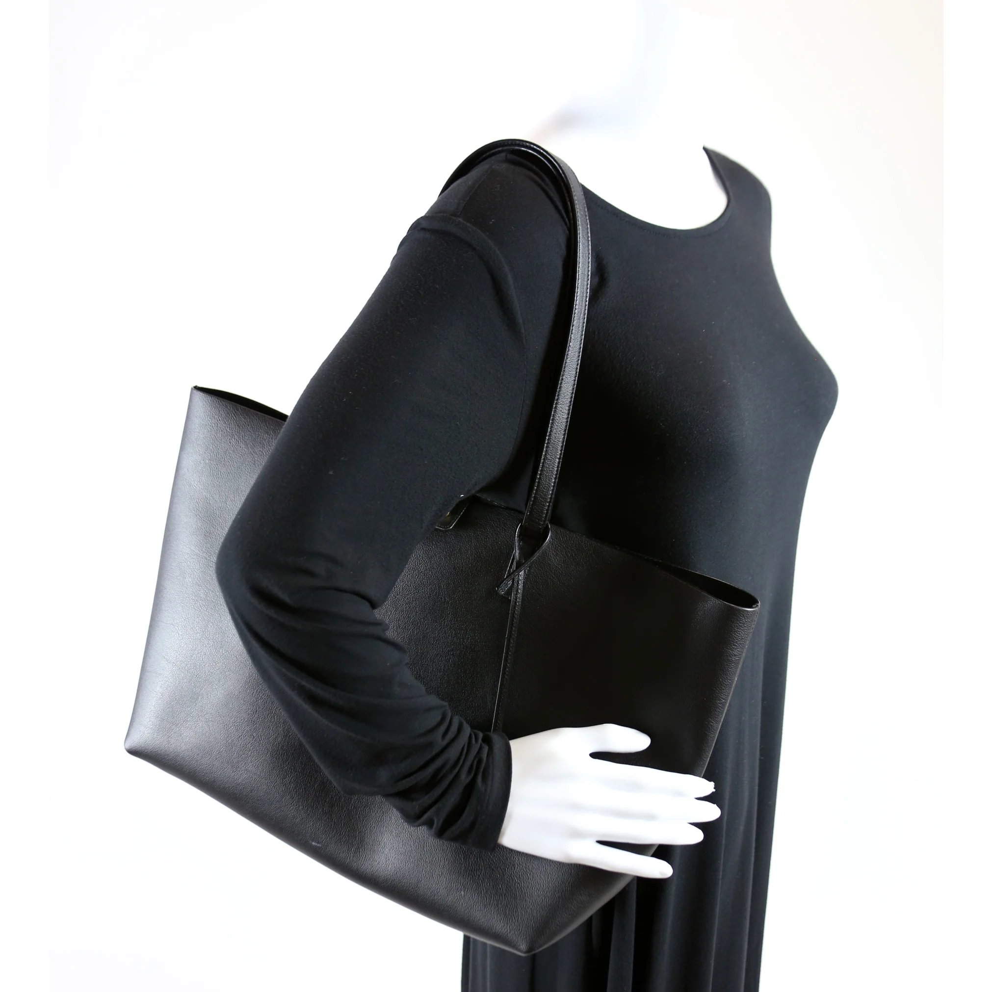 Shopping Bag E/W Supple Leather 600281 - Image 14