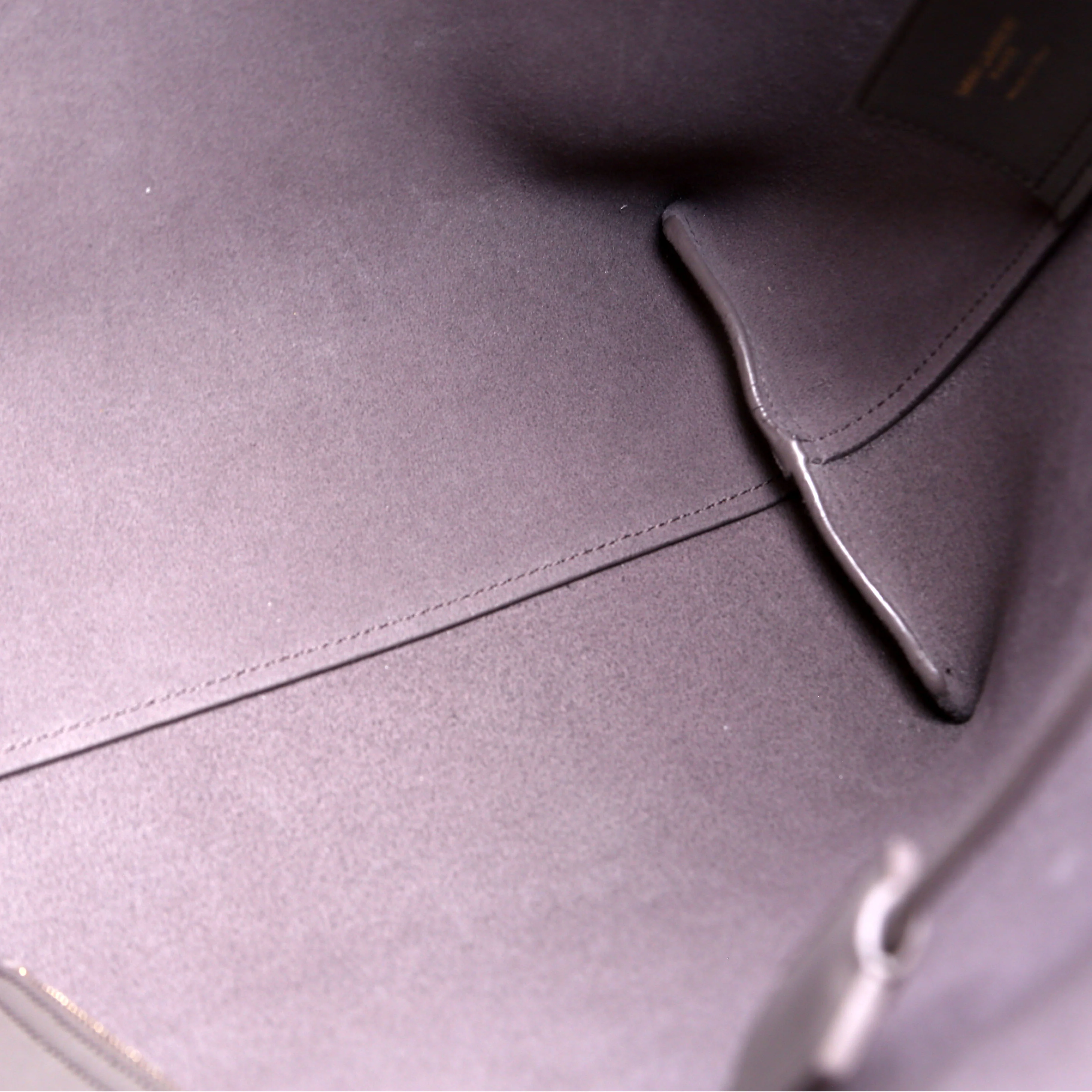Shopping Bag East/West Supple Leather Grey - Image 10