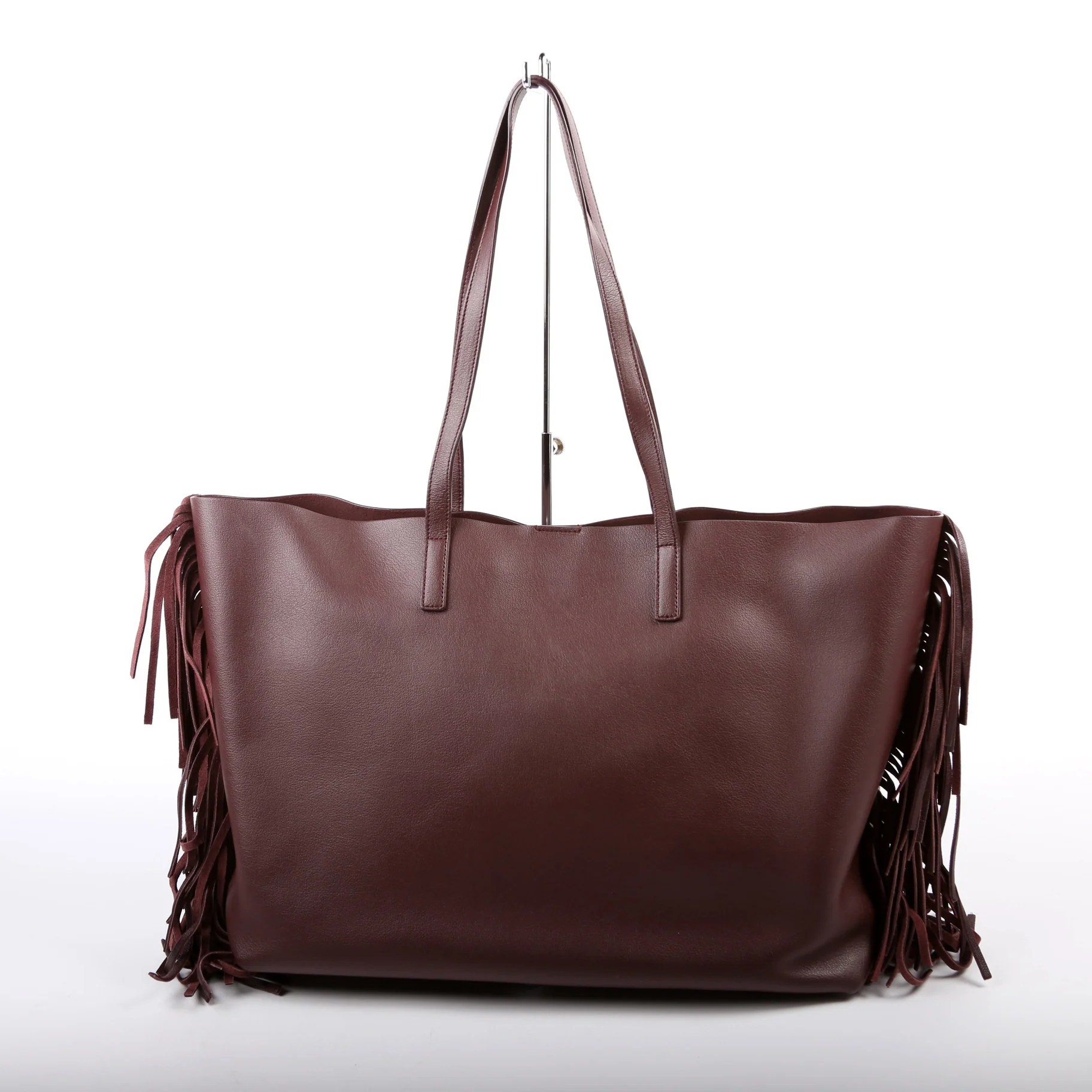 Shopping Tote Large Fringe 410666 Burgundy - Image 3