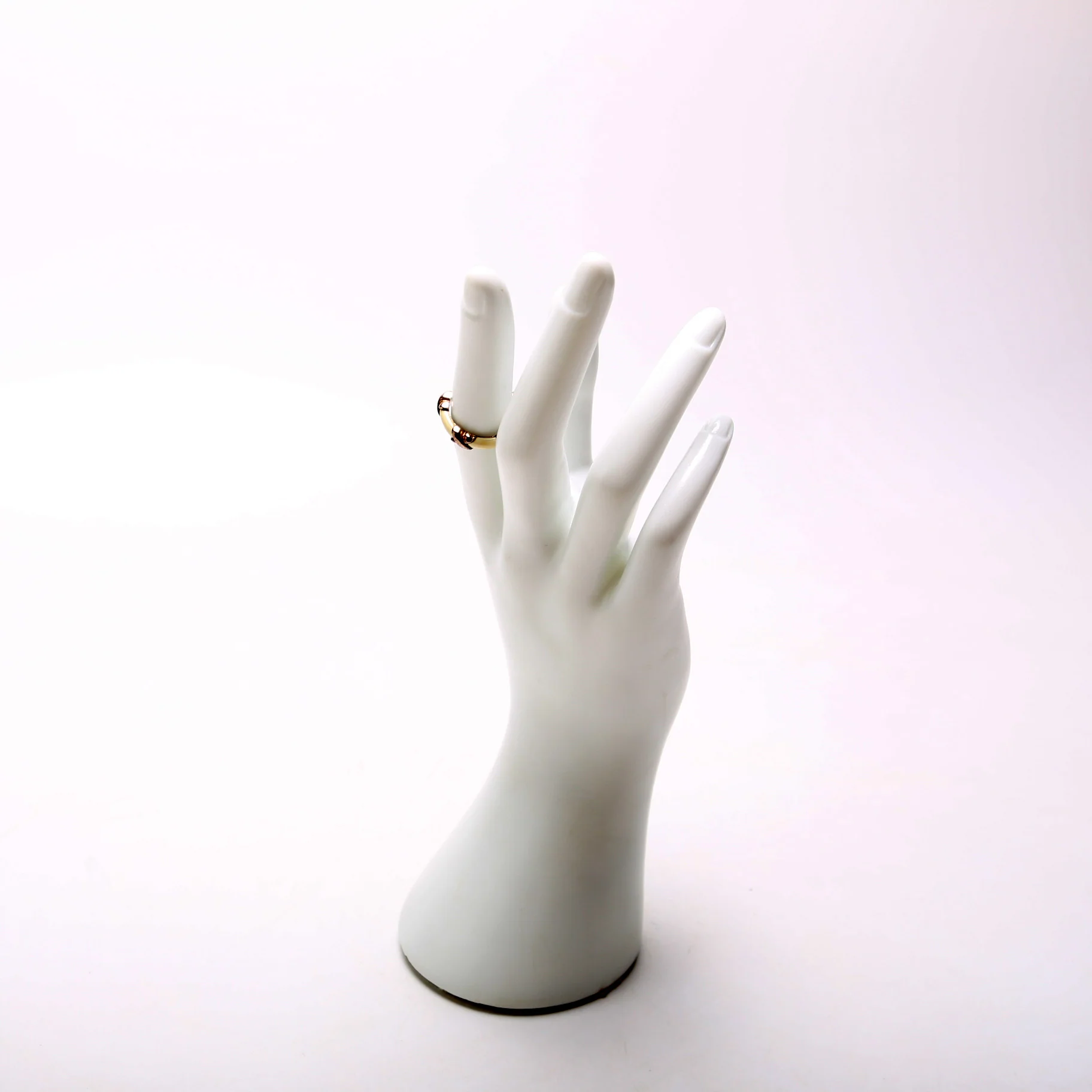 Signature Enamel Ring Size 6.5 - Image 4